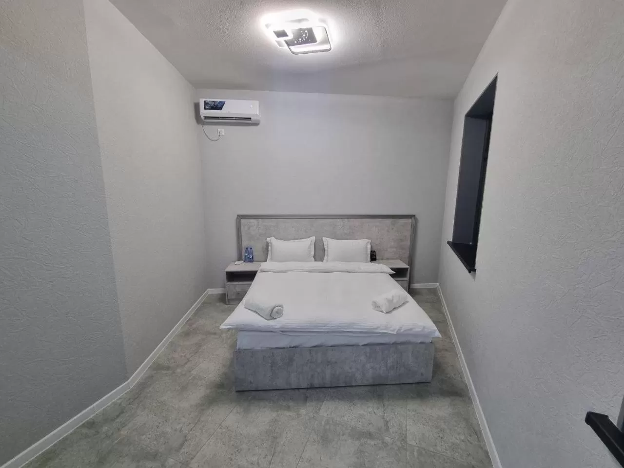 Bedroom, Bed in REVEL HOTEL