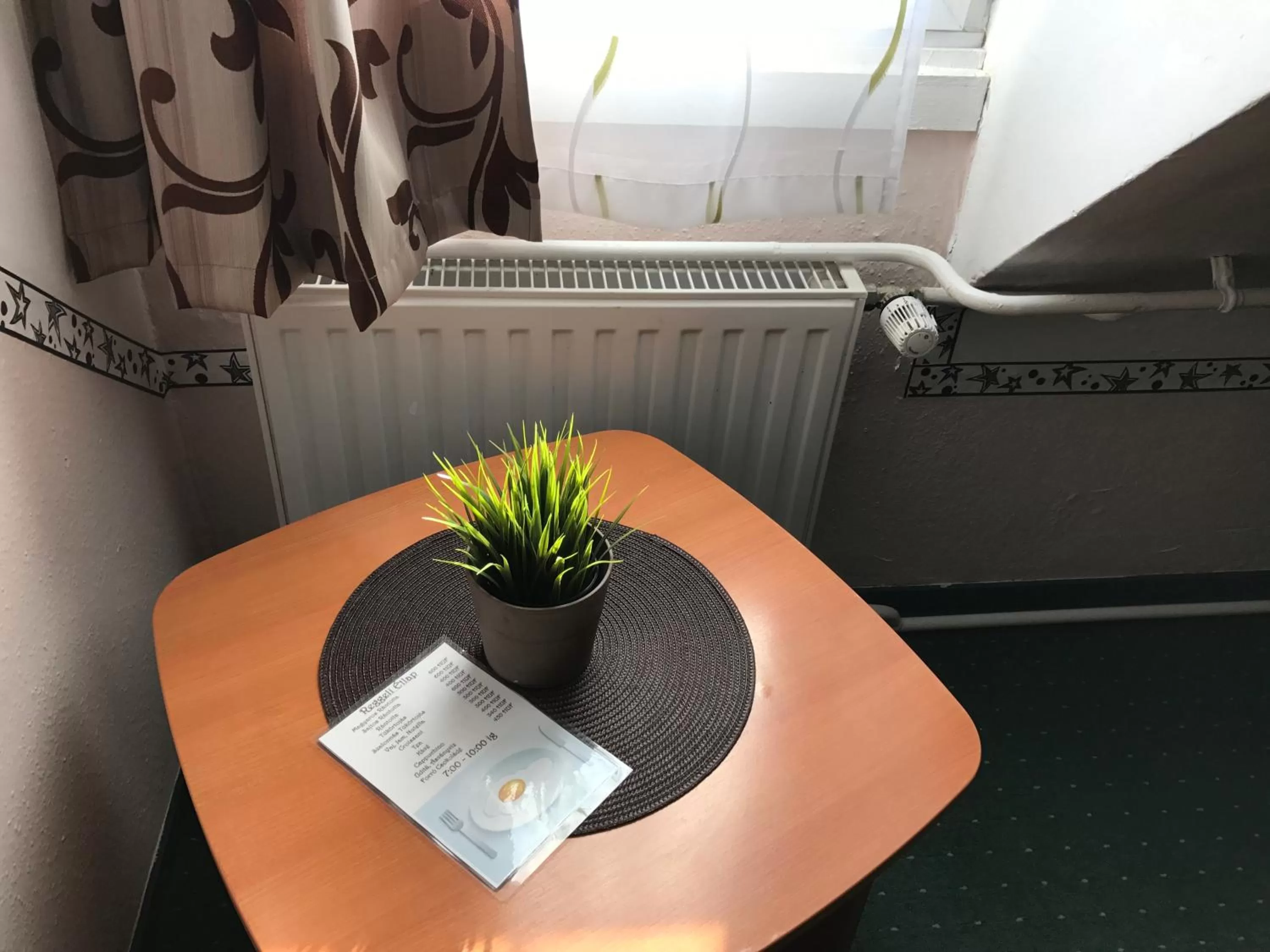 Romantik Étterem - Panzió