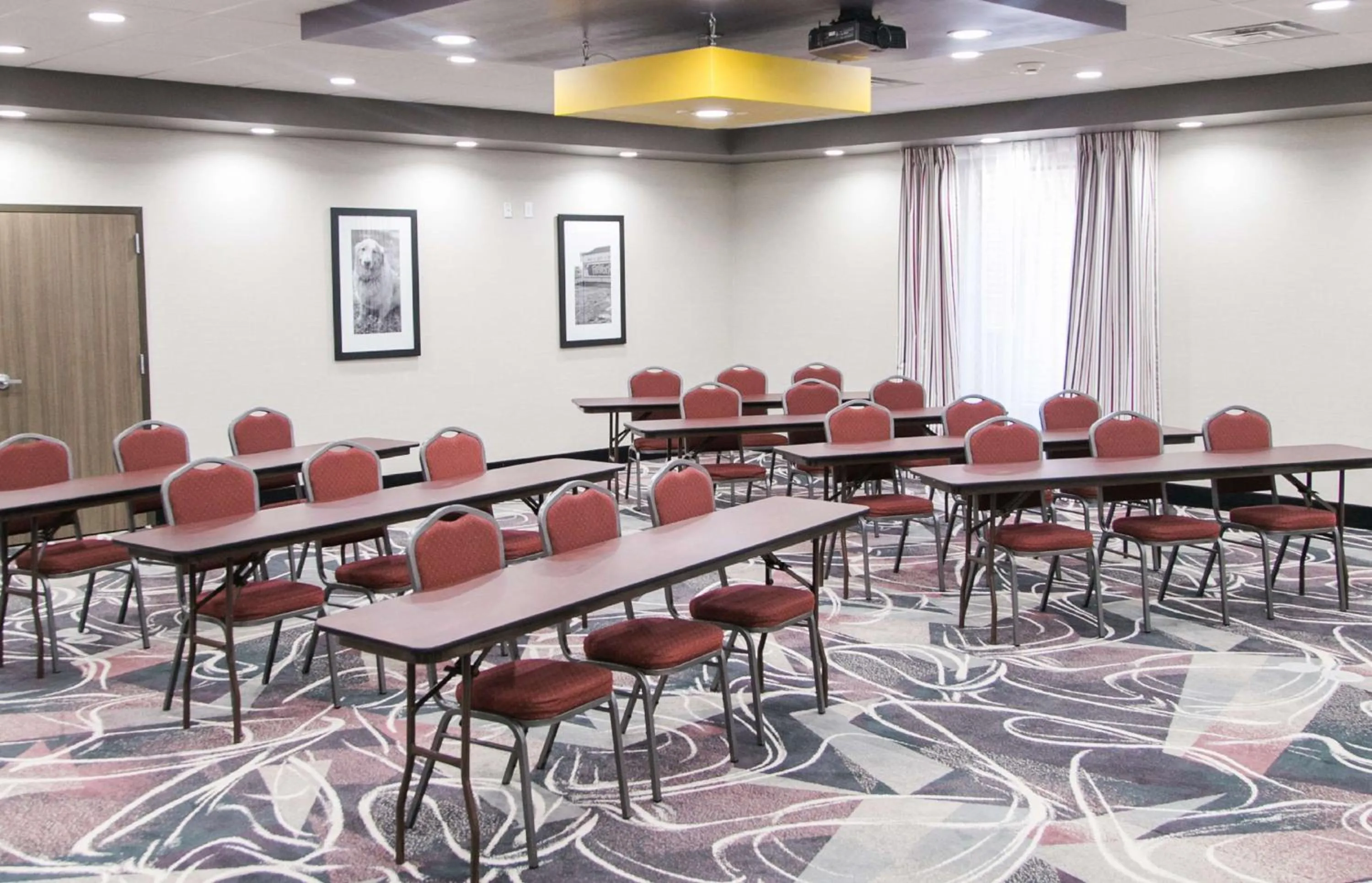 Meeting/conference room in Hampton Inn & Suites Amarillo East