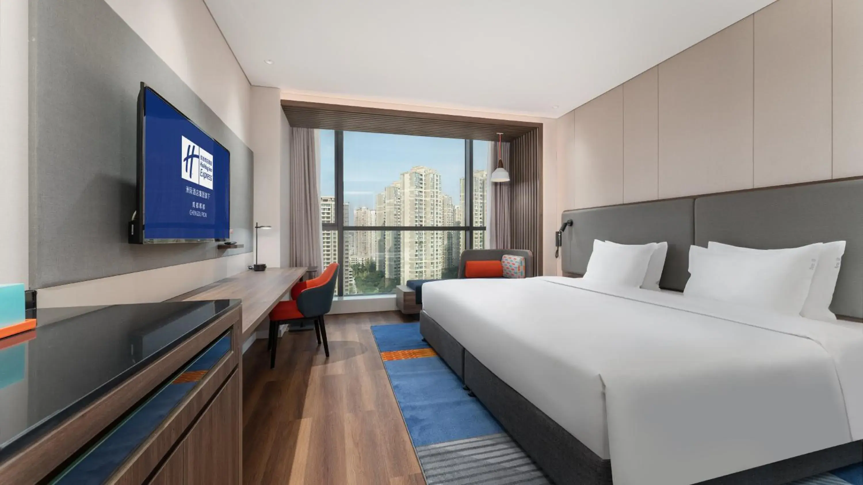 Standard Super King Room in Holiday Inn Express Chengdu Pidu by IHG Standard Super King Room in Holiday Inn Express Chengdu Pidu by IHG