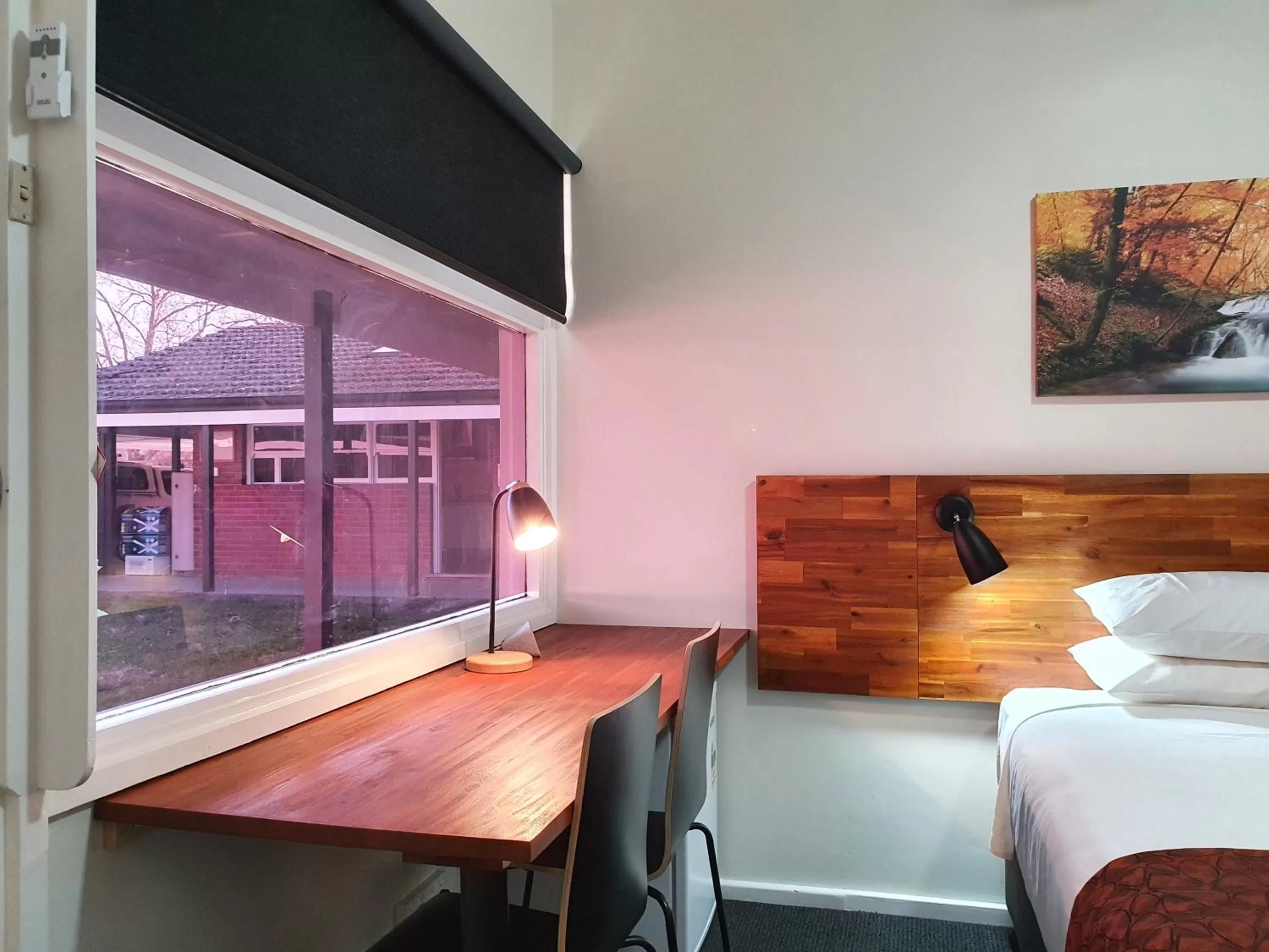 Bed in Black Sheep Motel Goulburn