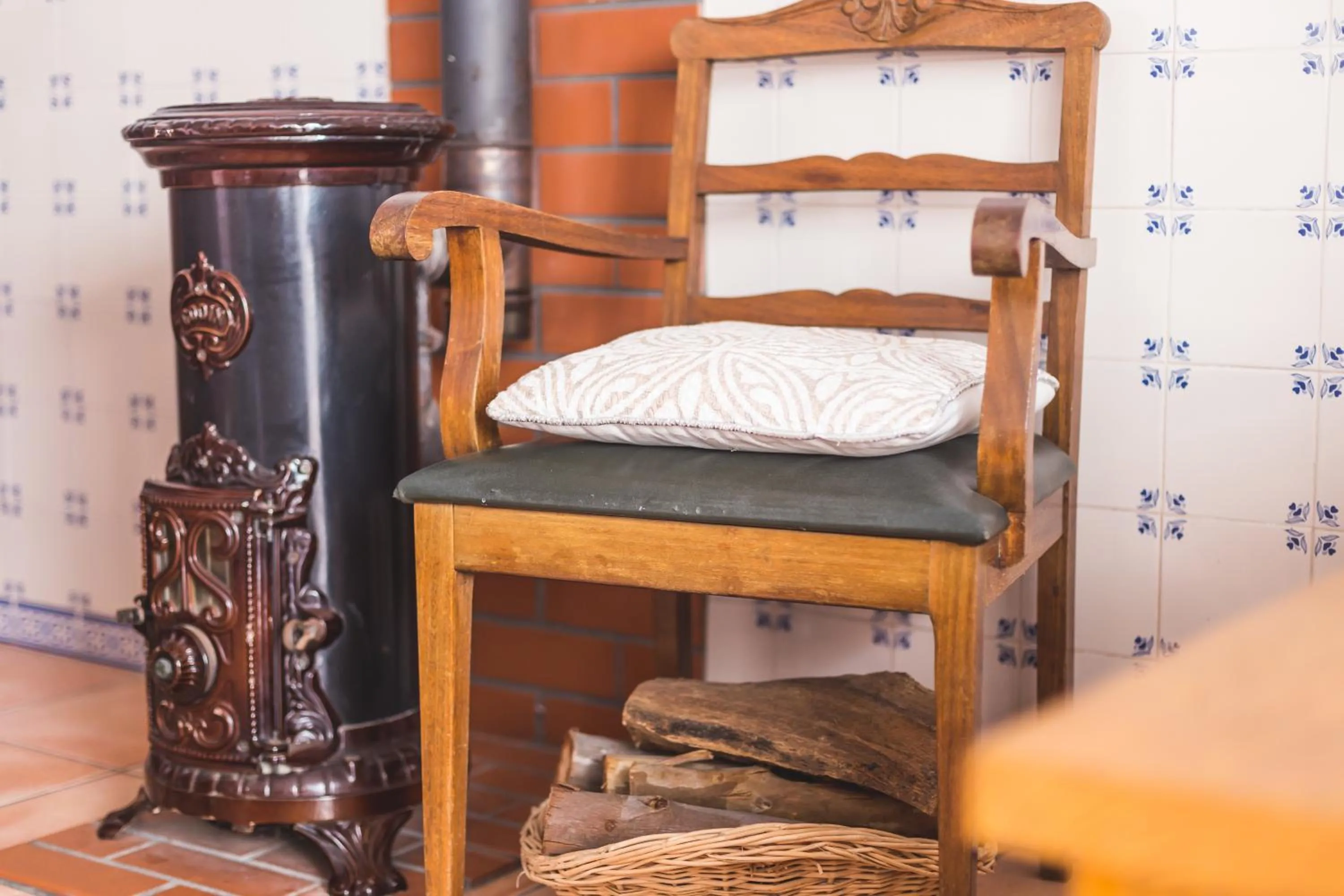 Decorative detail in Ericeira Chill Hill Hostel & Private Rooms - Peach Garden