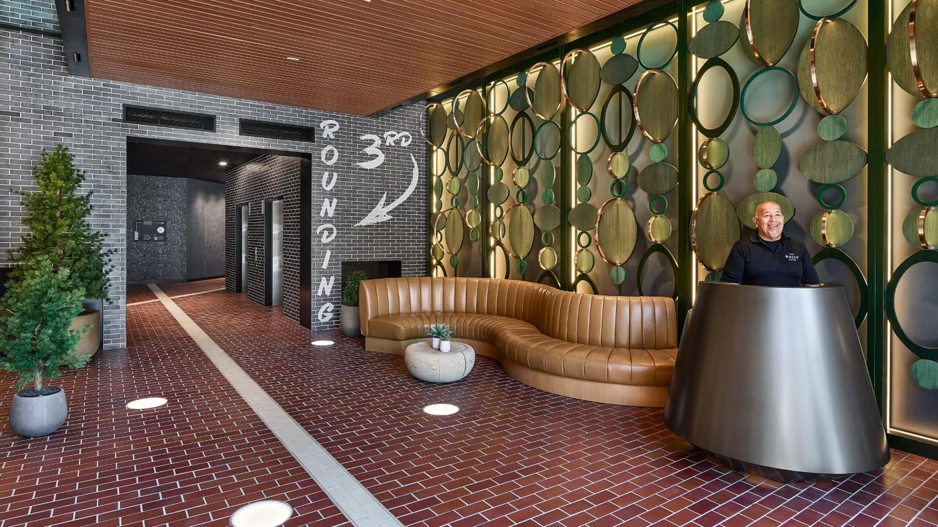 Facade/entrance in The Rally Hotel at McGregor Square