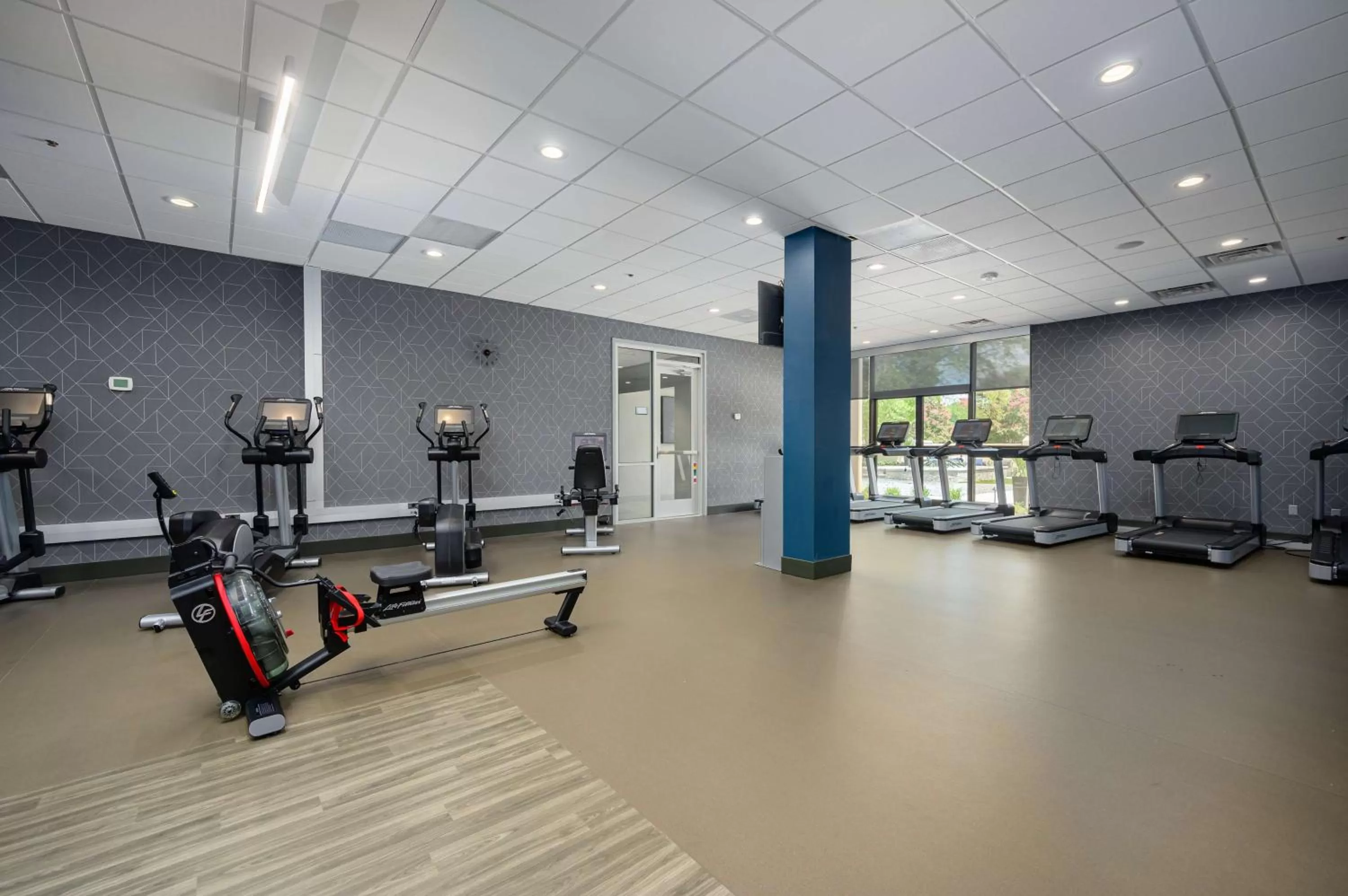 Fitness centre/facilities in DoubleTree by Hilton Raleigh Midtown, NC