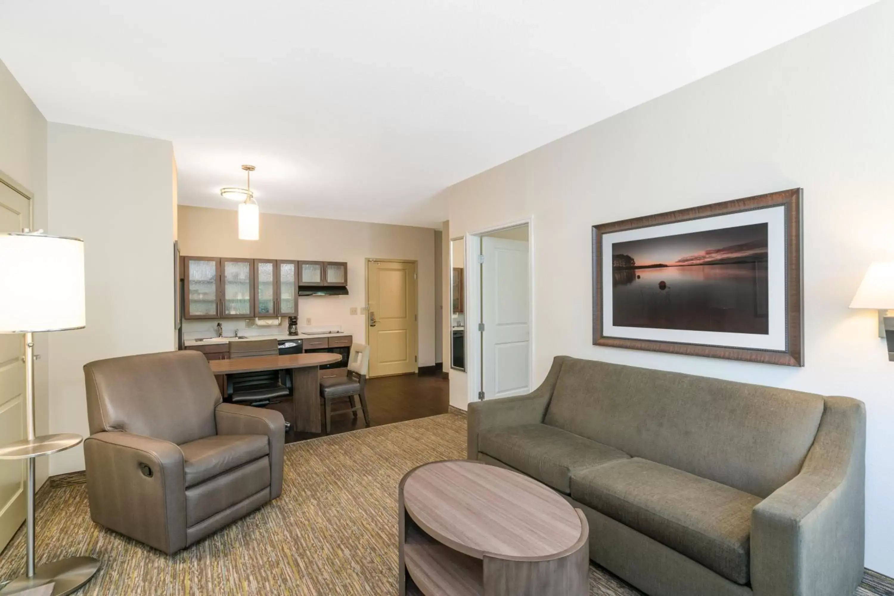 One-Bedroom King Suite - Disability Access Hearing Accessible in Candlewood Suites Auburn by IHG One-Bedroom King Suite - Disability Access Hearing Accessible in Candlewood Suites Auburn by IHG