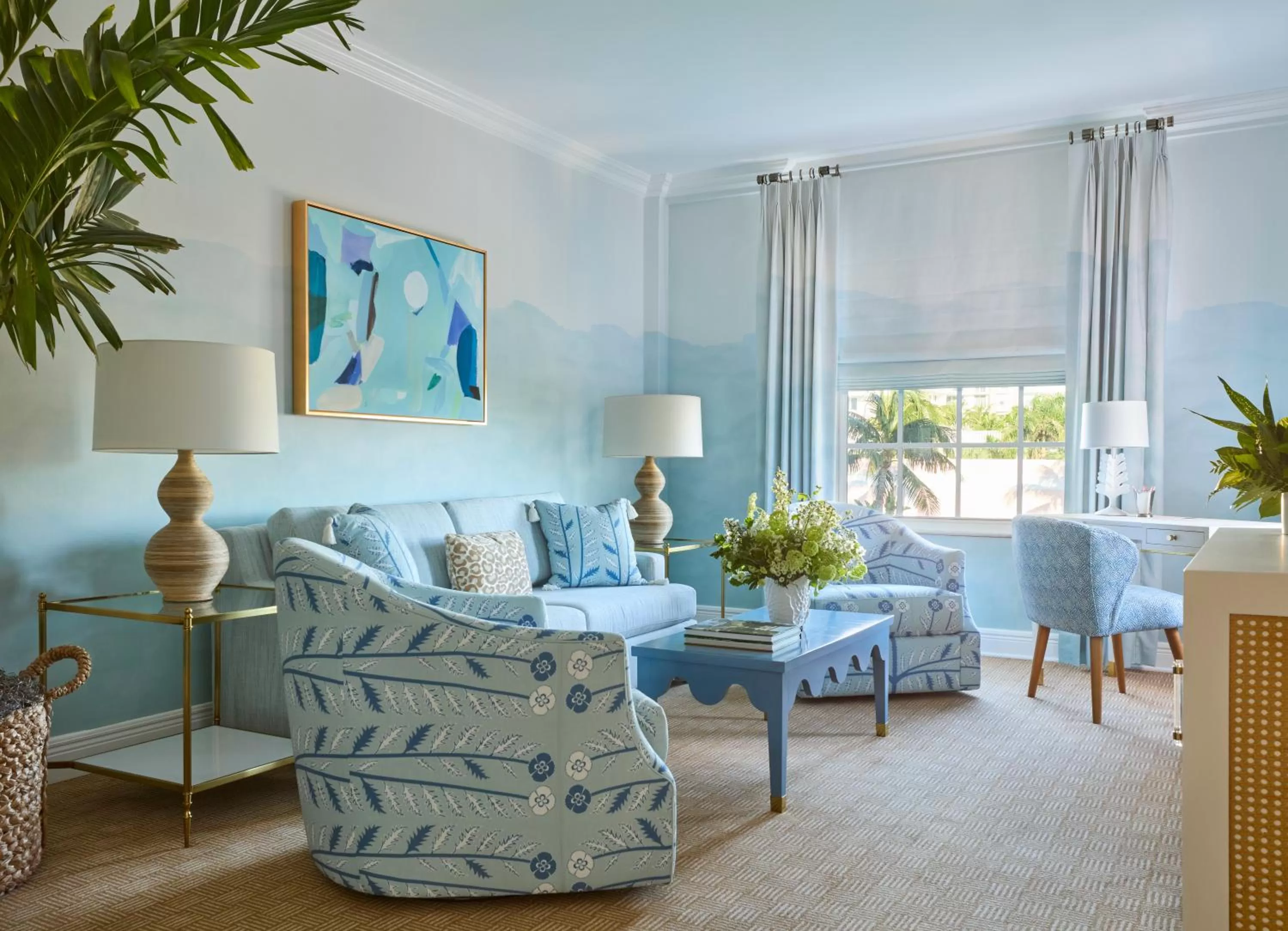 Seating area in The Colony Hotel