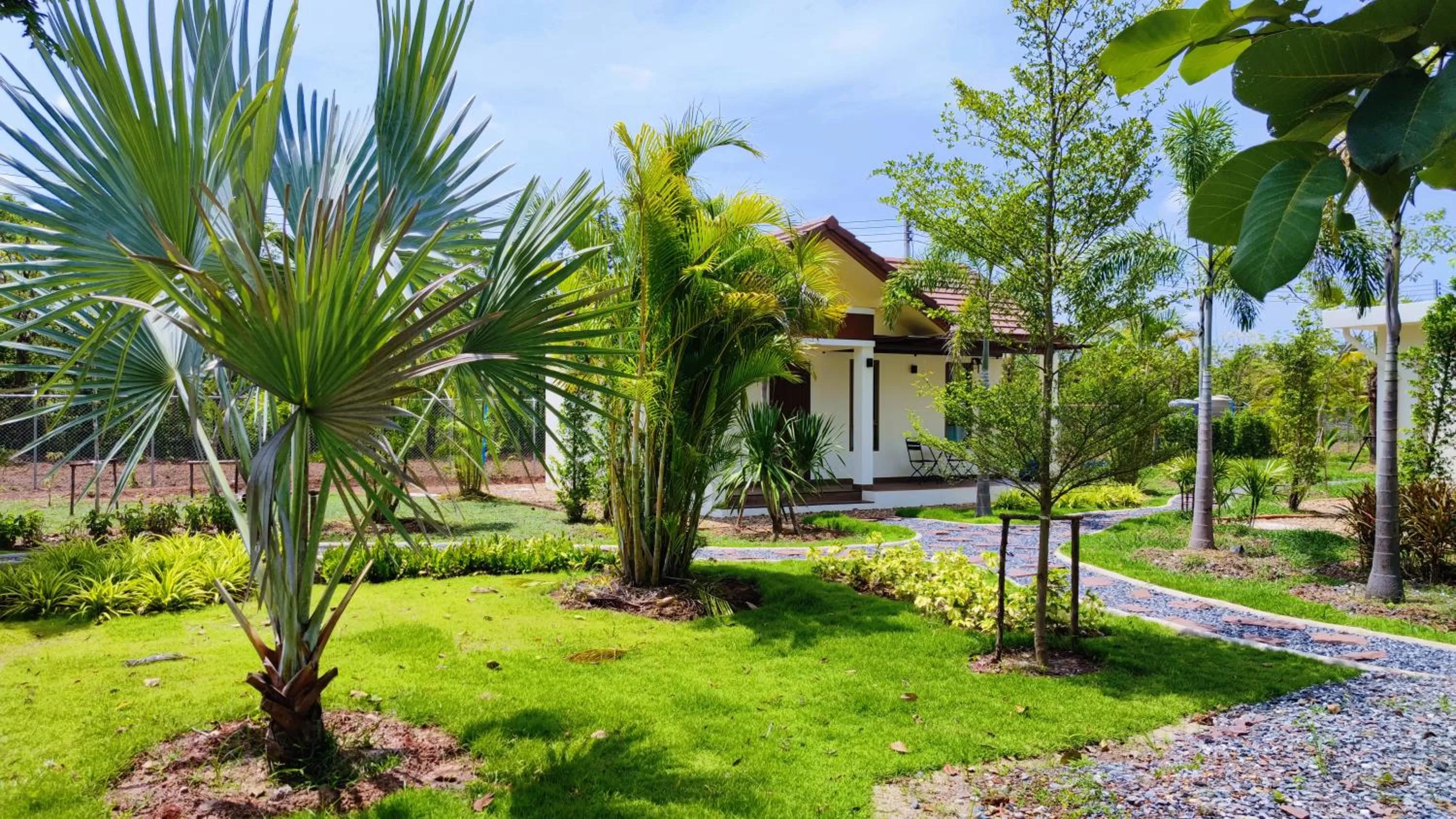 Garden in Isan Golf & Adventure Hotel