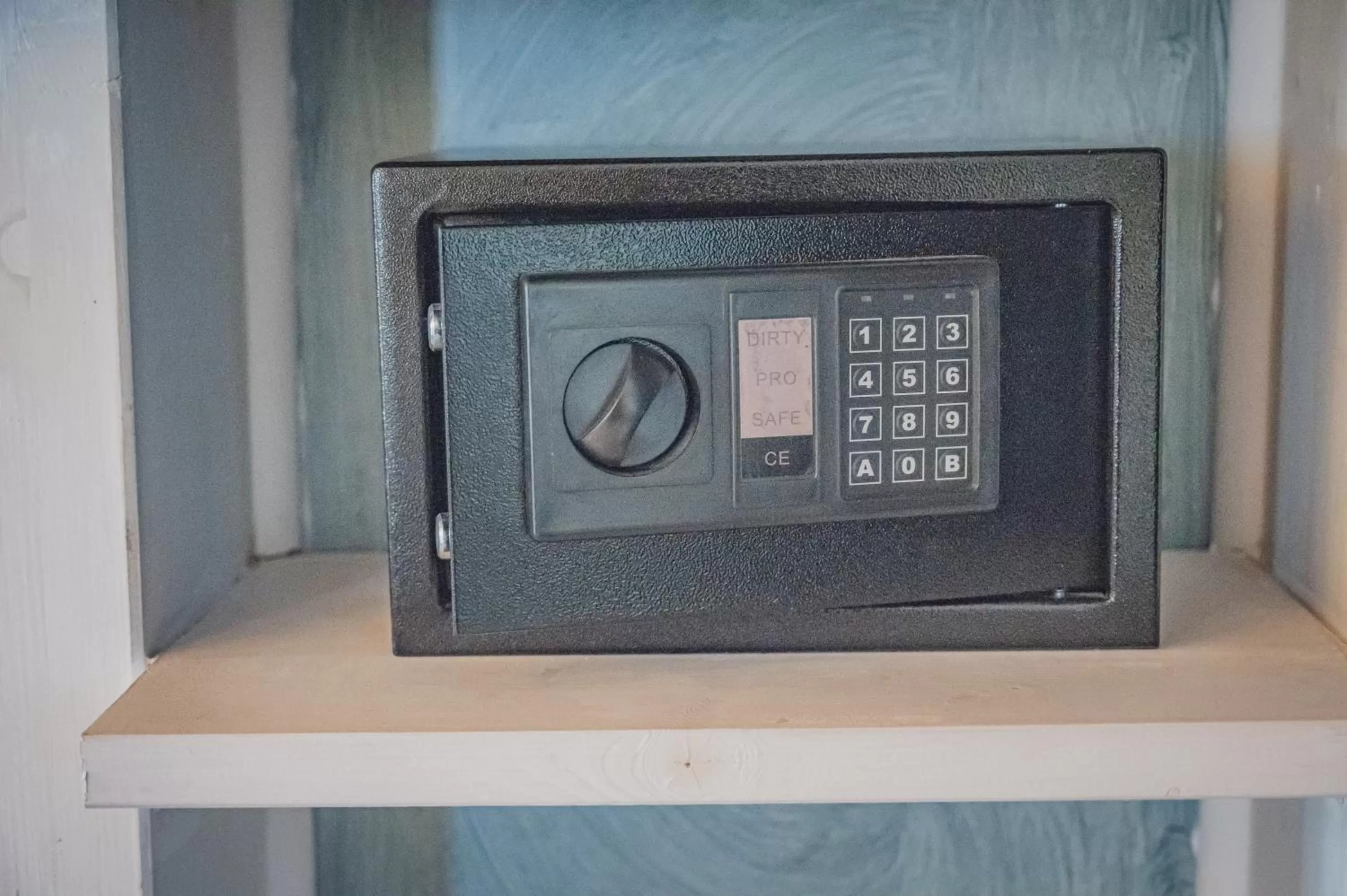 safe in La Dimora del Faro