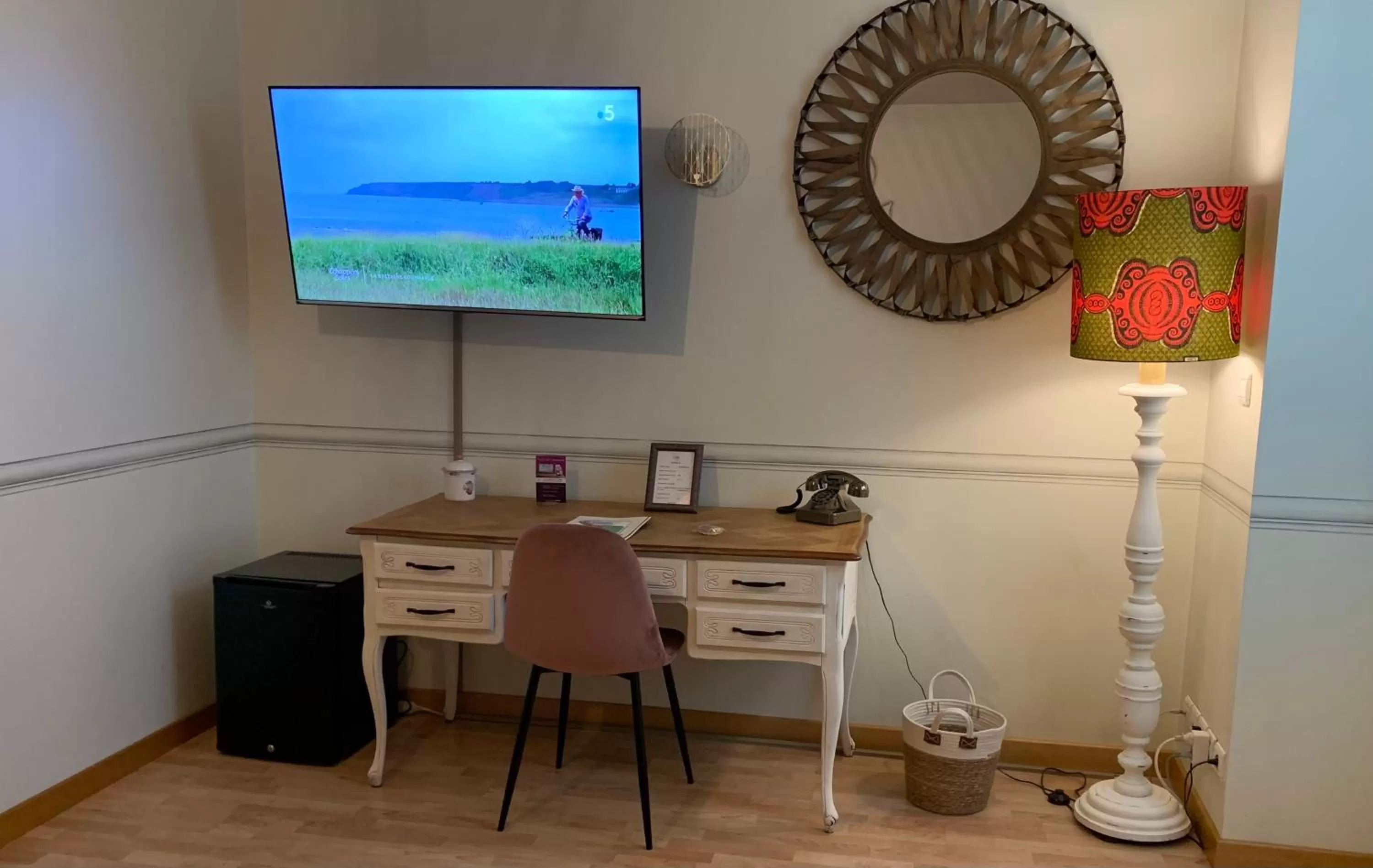 TV and multimedia in Hôtel Vintage