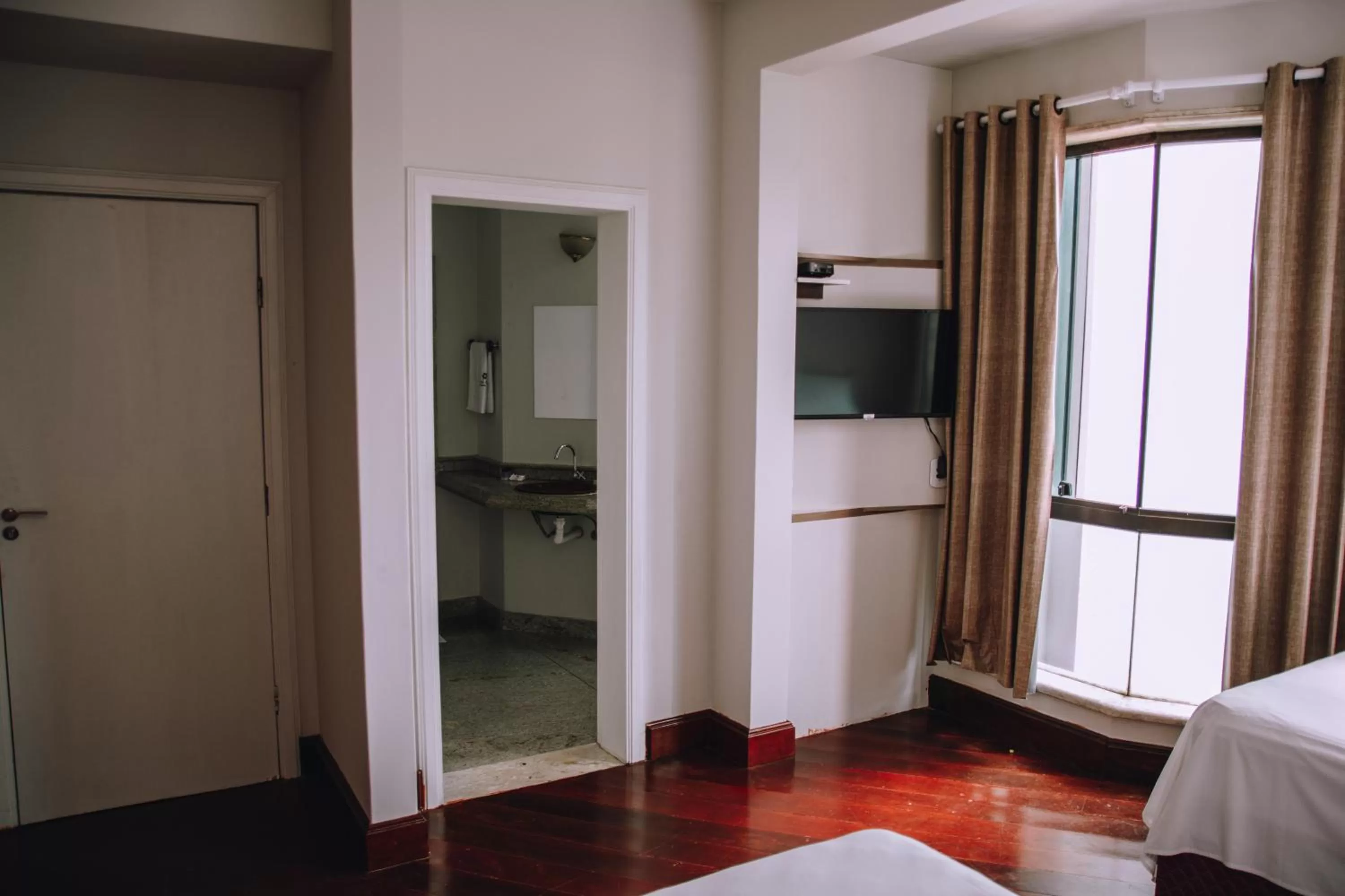 TV/Entertainment Center in SAMIR HOTEL COMFORT