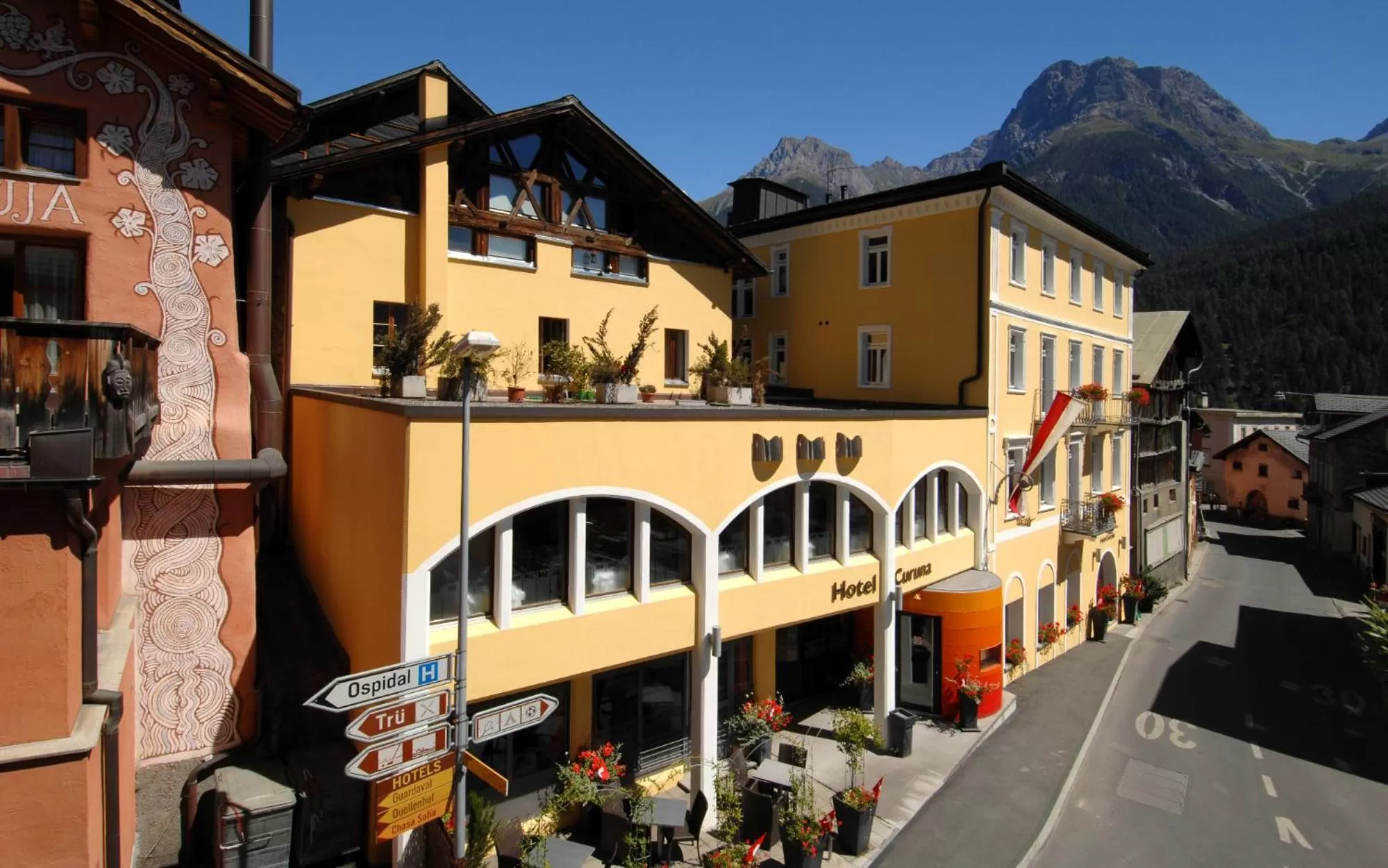 Property building in CURUNA Hotel-Garni