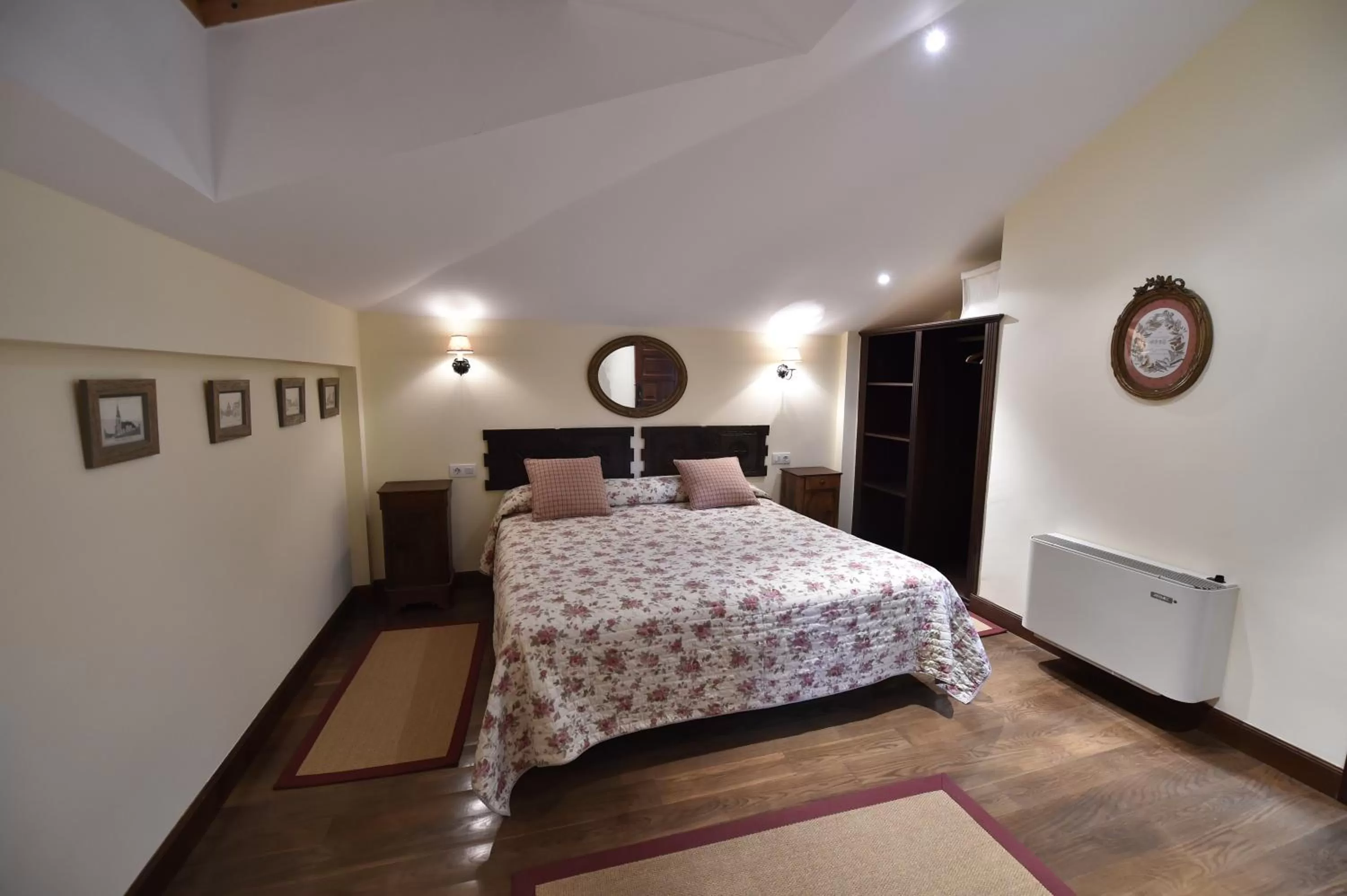 Standard Queen Room in Batzarki