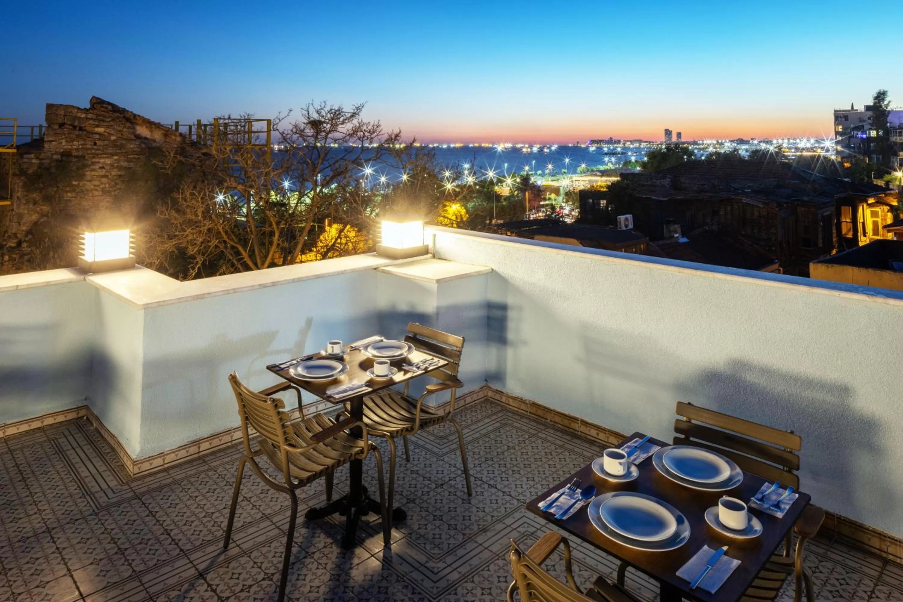 Balcony/Terrace in HOME QUALITY HOTEL