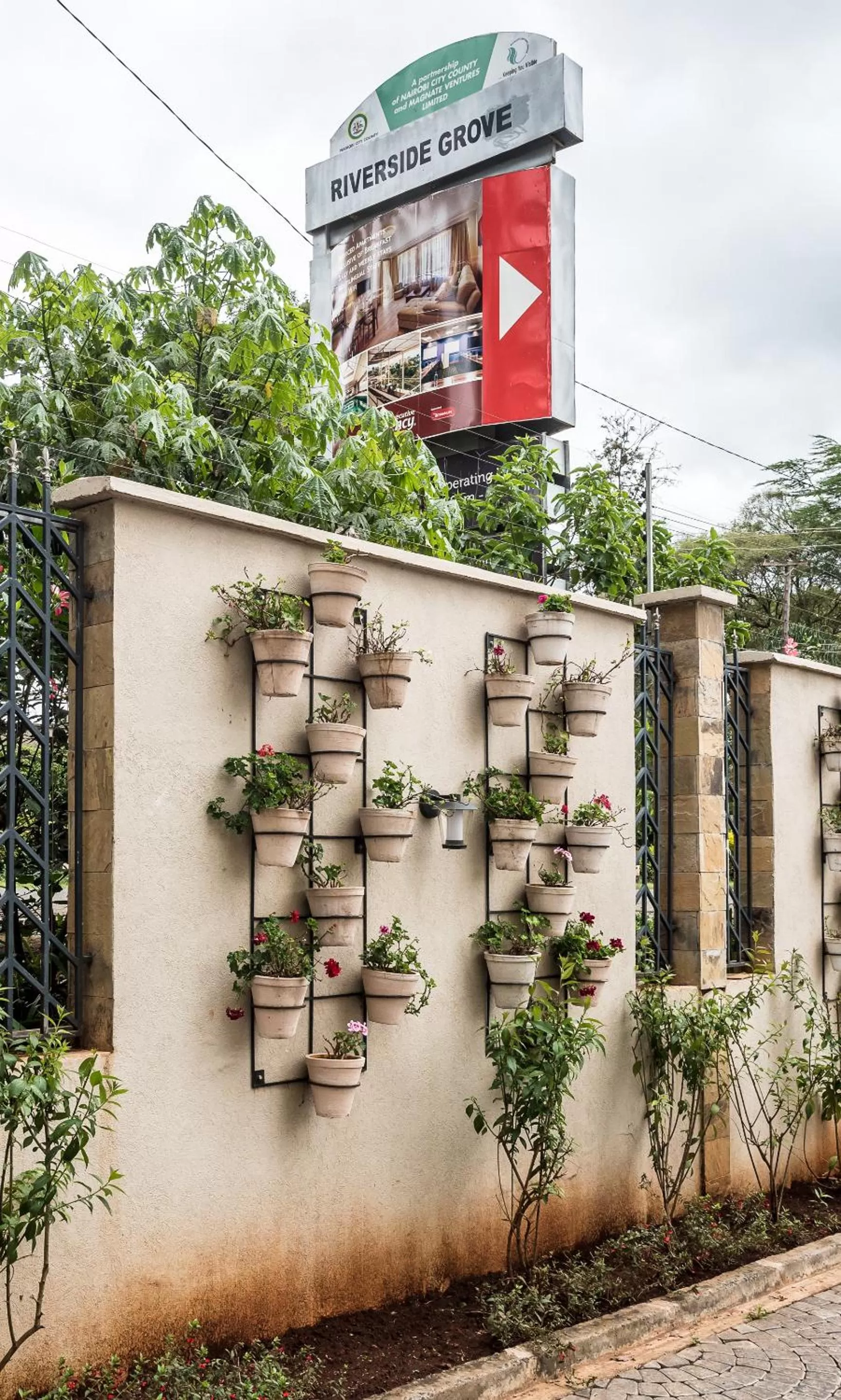 Property building in Executive Residency by Best Western Nairobi