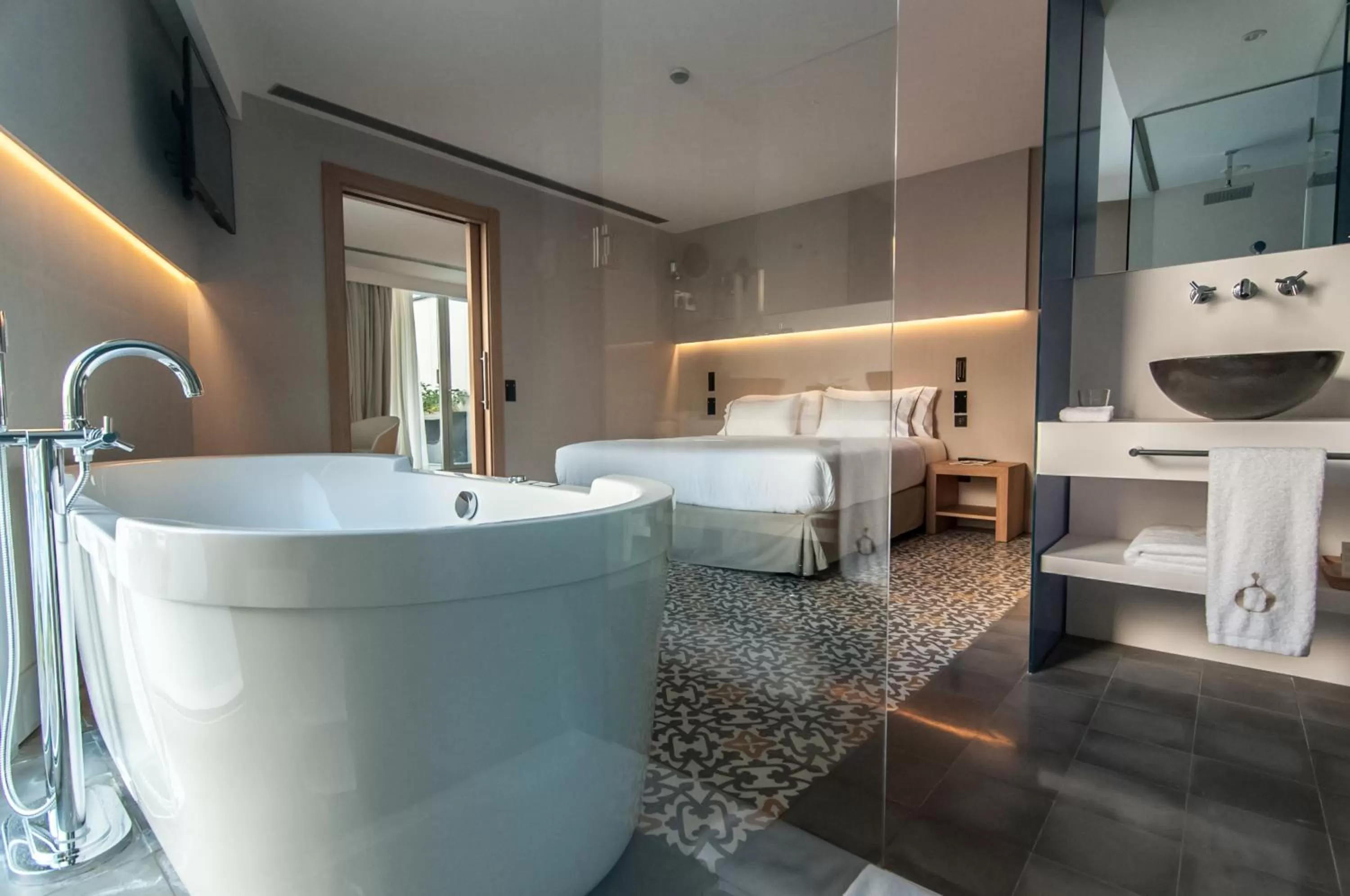 Photo of the whole room, Bed in Hotel Sorli Emocions