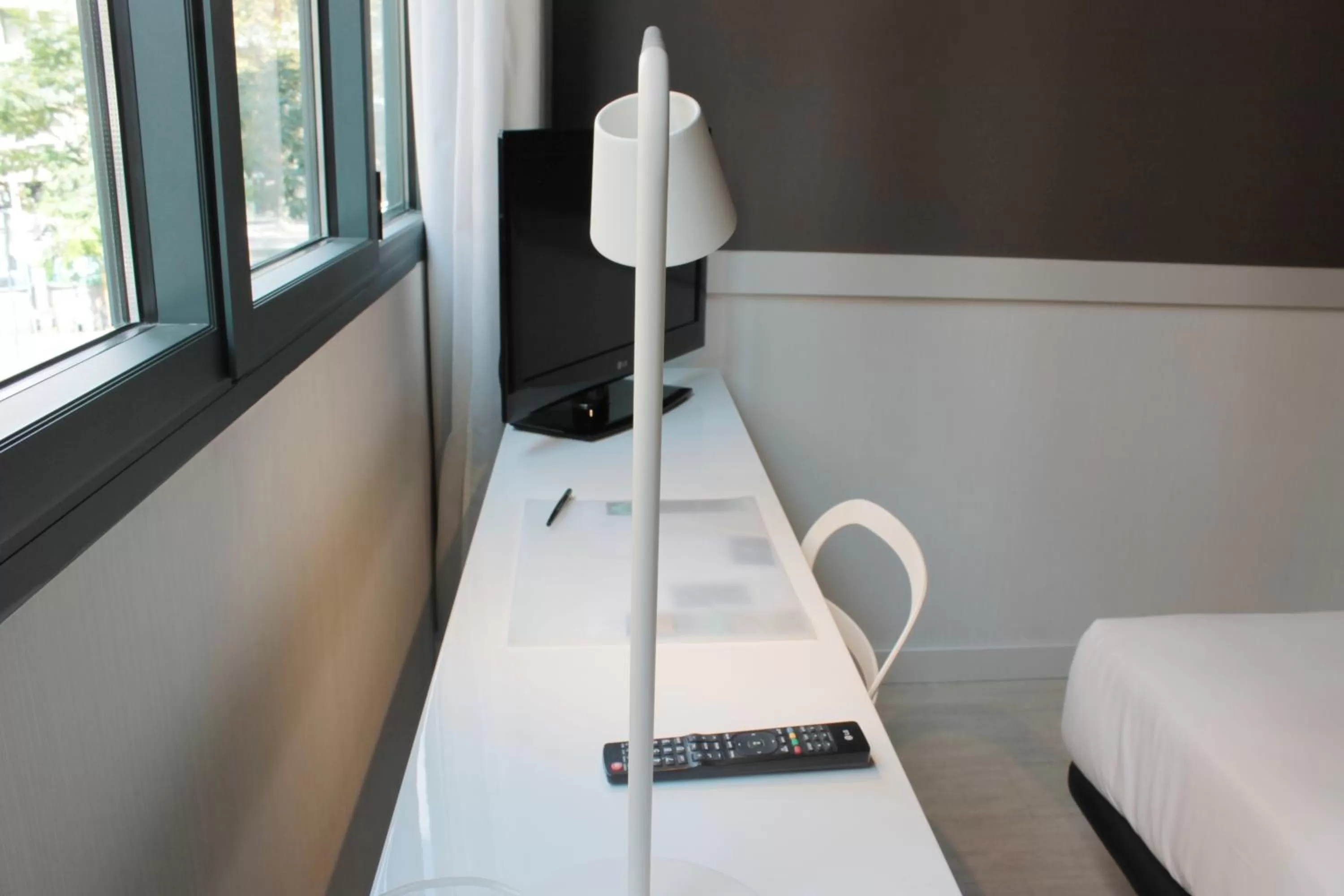 TV and multimedia in Paral·lel