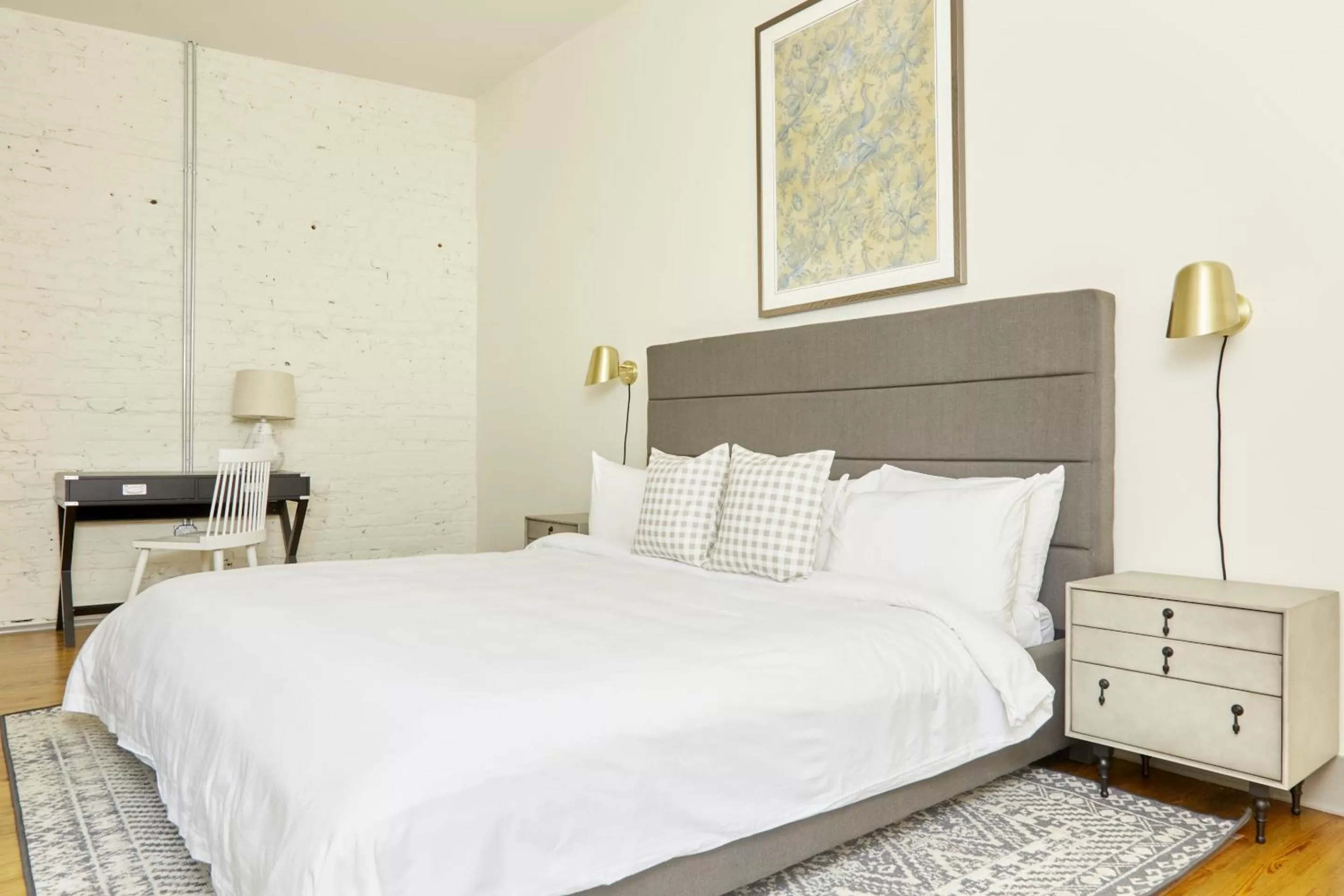 Living room, Bed in Sonder Ellis Square