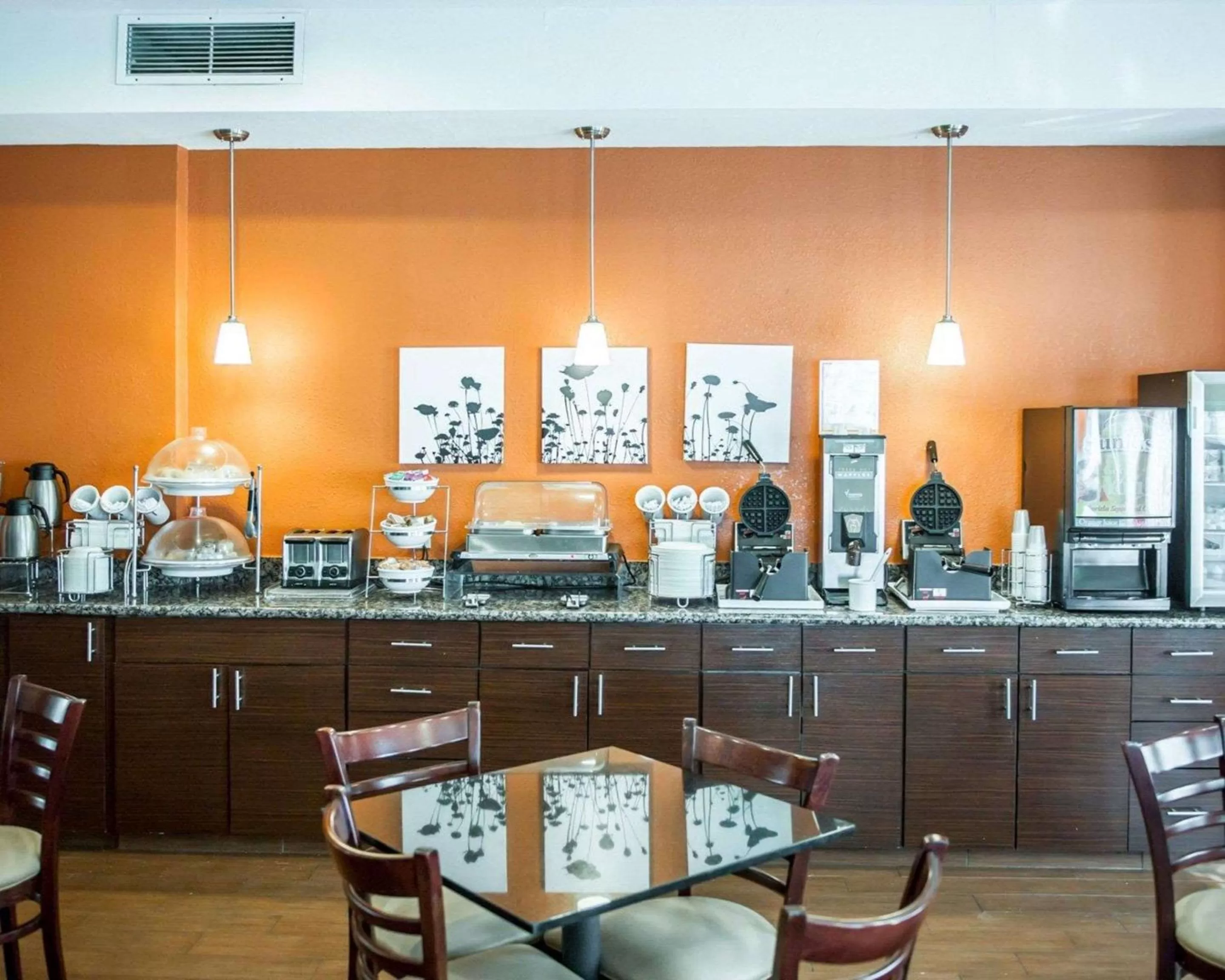 Restaurant/places to eat in Sleep Inn O'Fallon near I-64