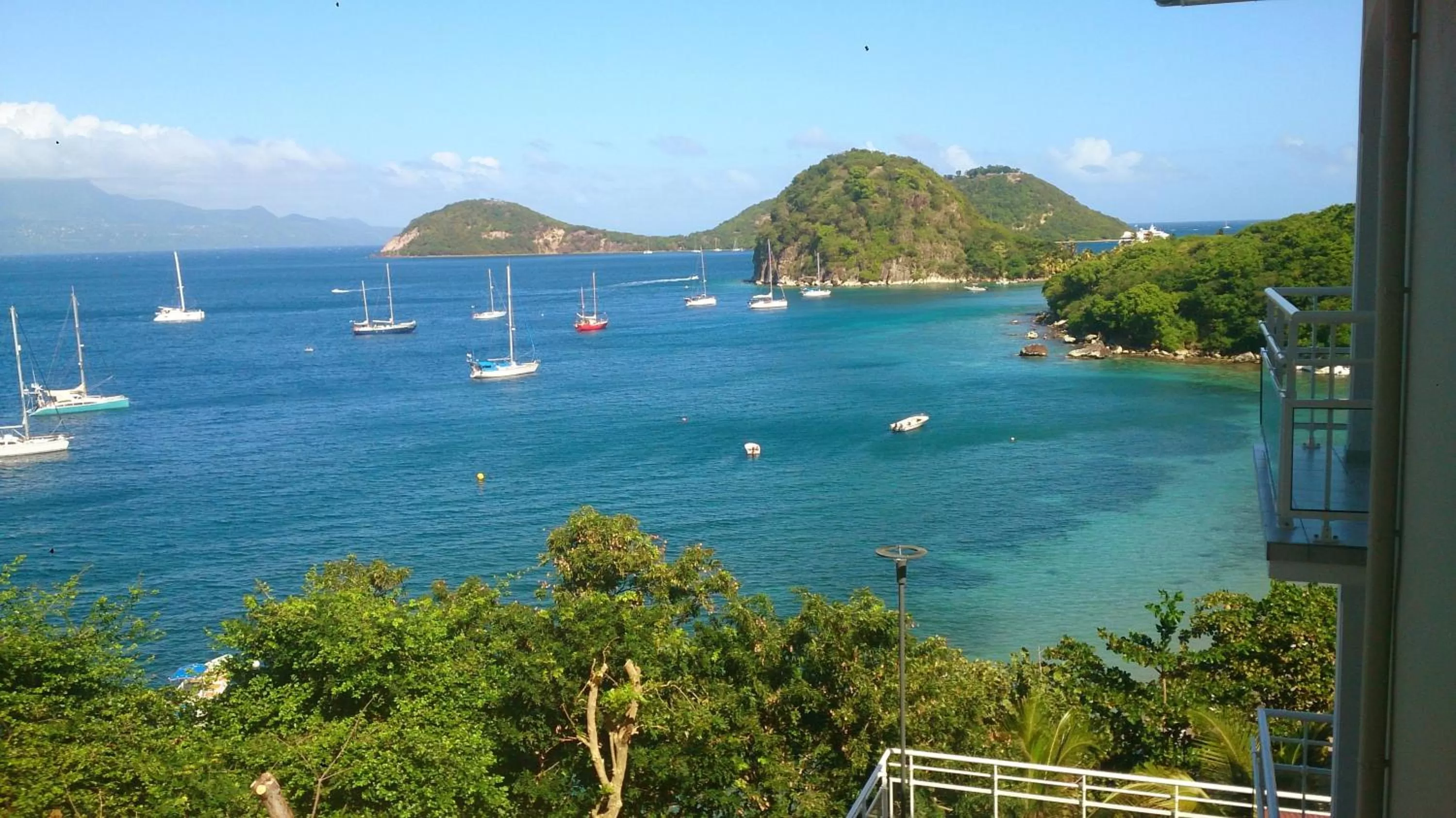 Day in Hôtel Bois Joli