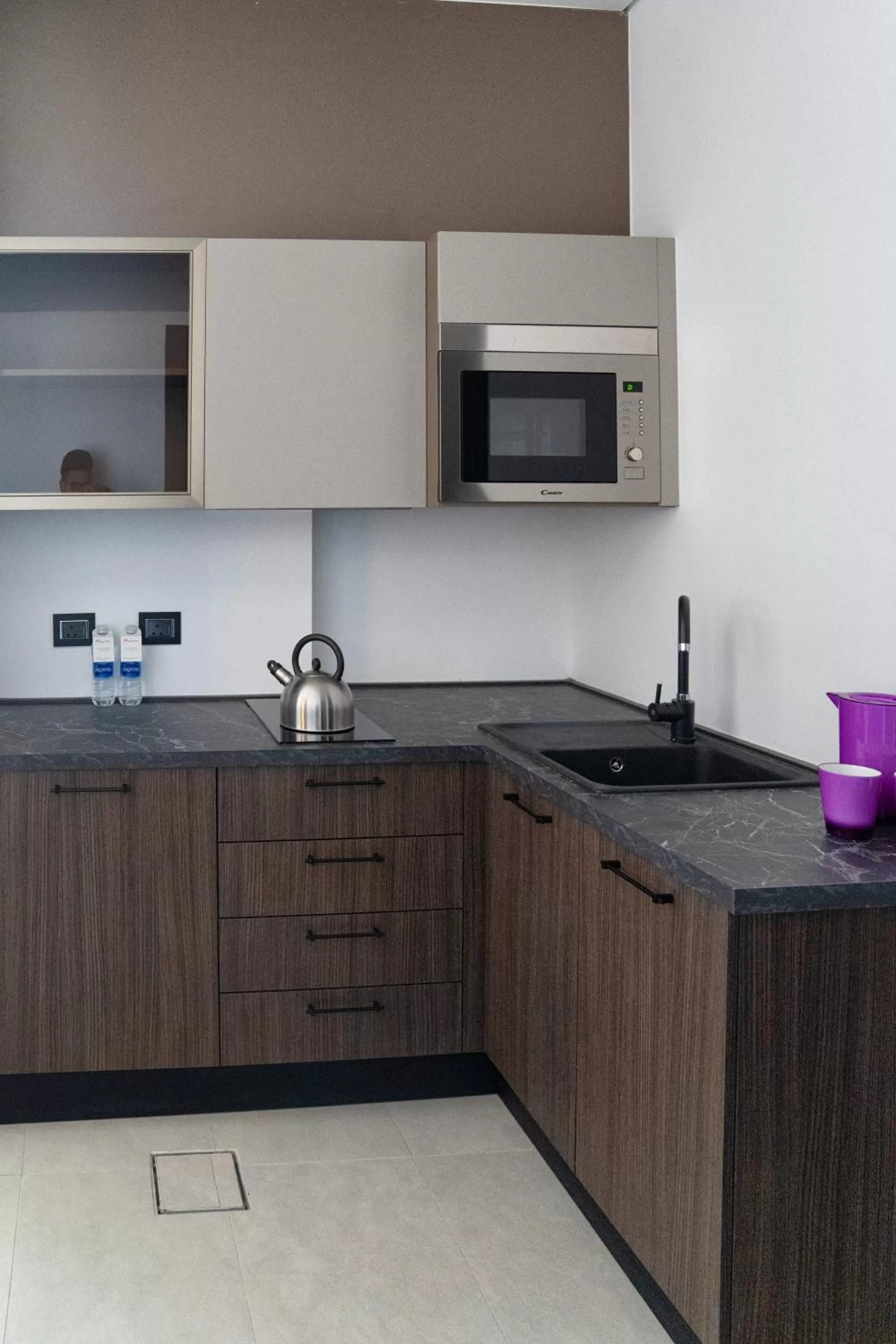 Kitchen or kitchenette in Swiss-Belinn Sharq, Kuwait