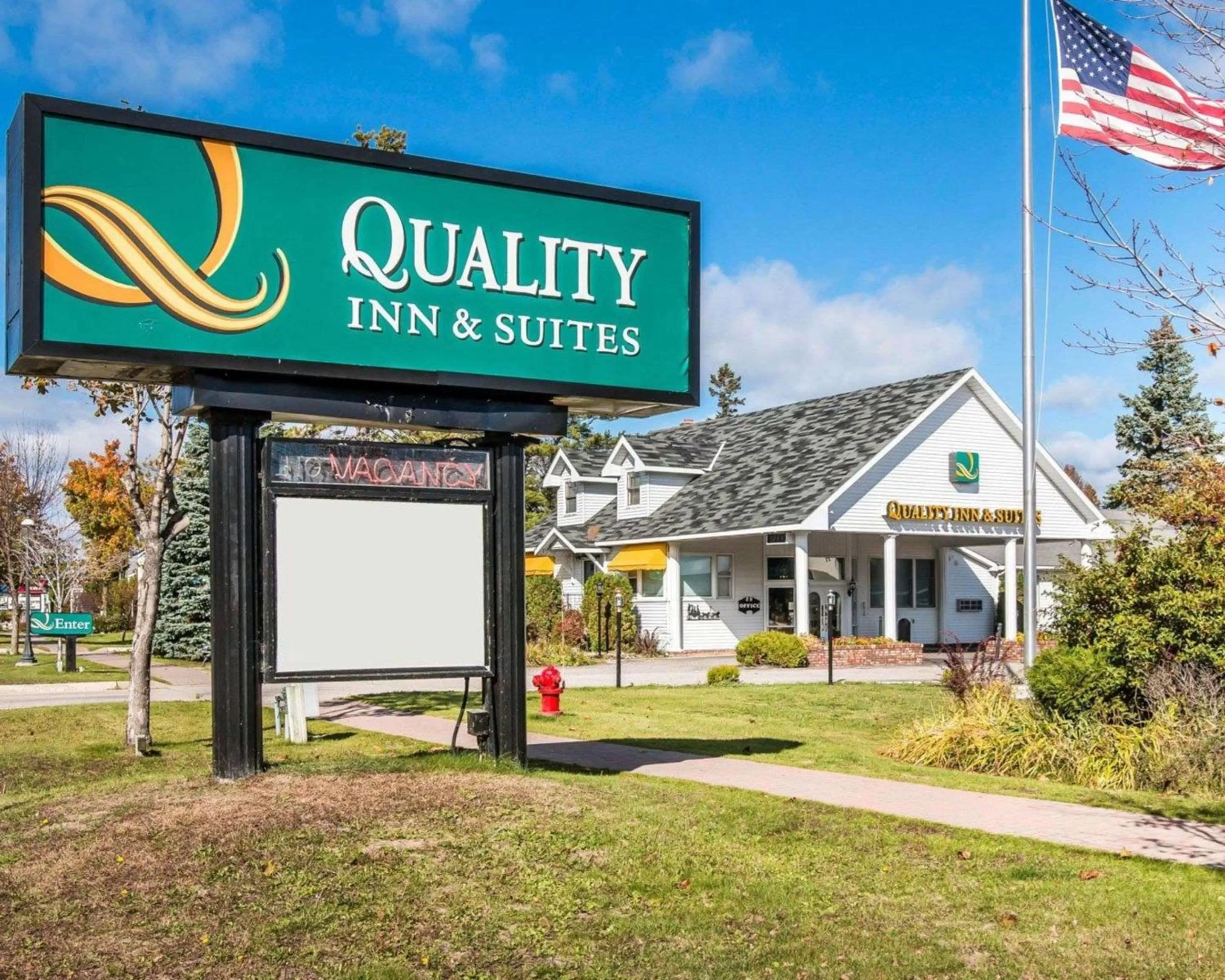 Property building in Quality Inn & Suites Mackinaw City Beachfront