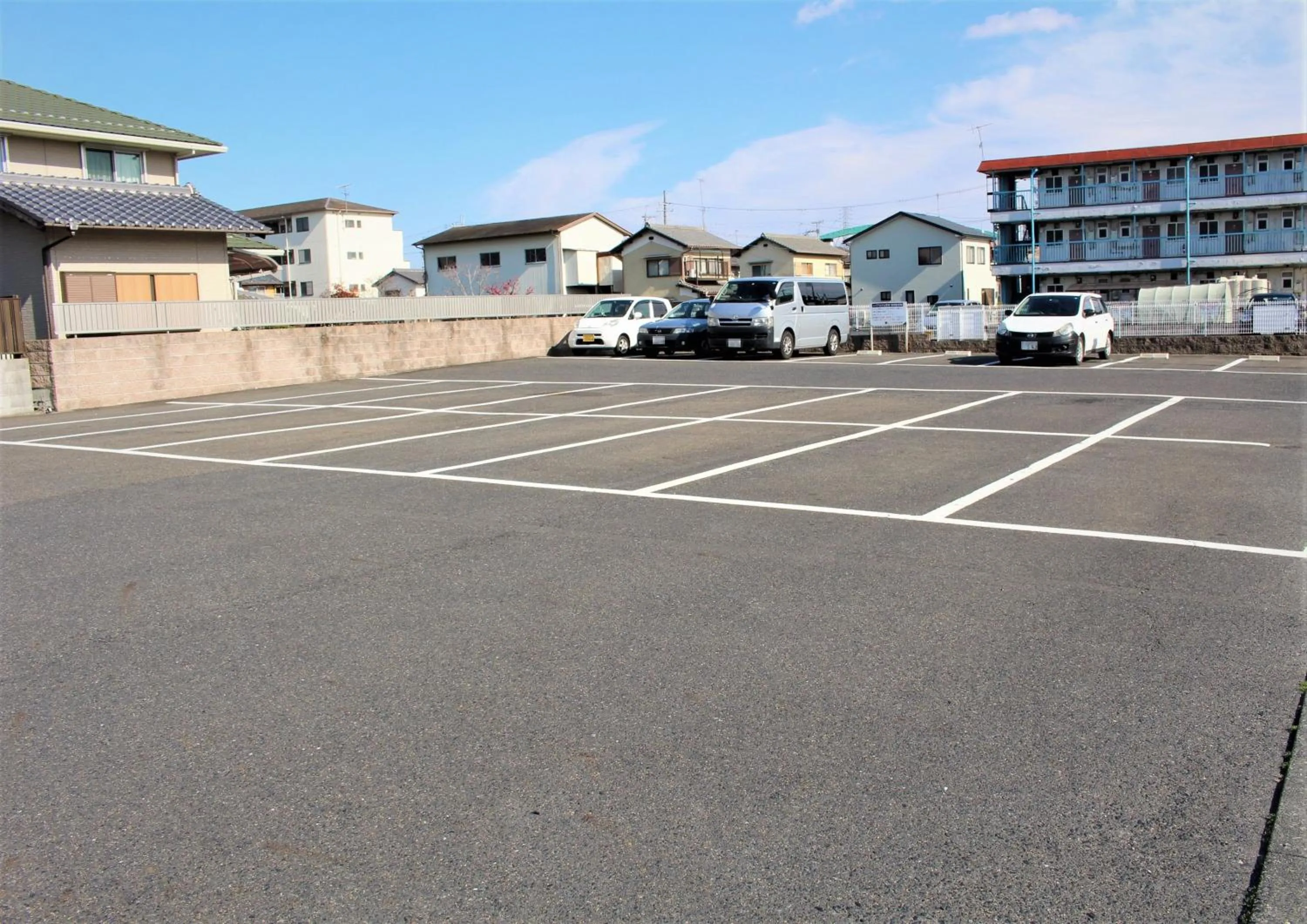 Parking in le Lac HOTEL KUSATSU