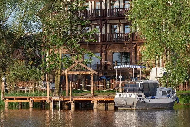 Property building in Gościniec Molo