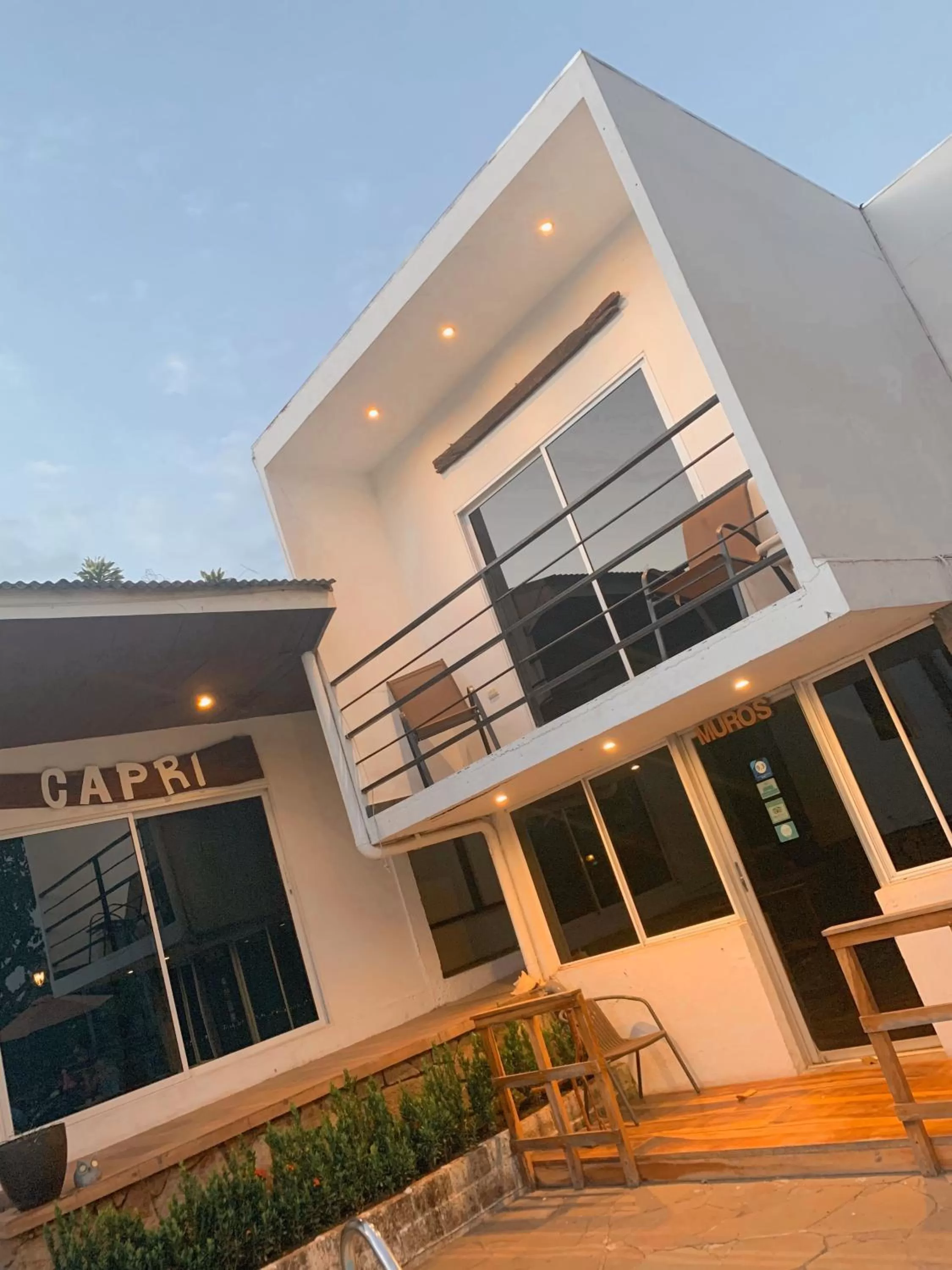 Property Building in VILLA NAPOLI