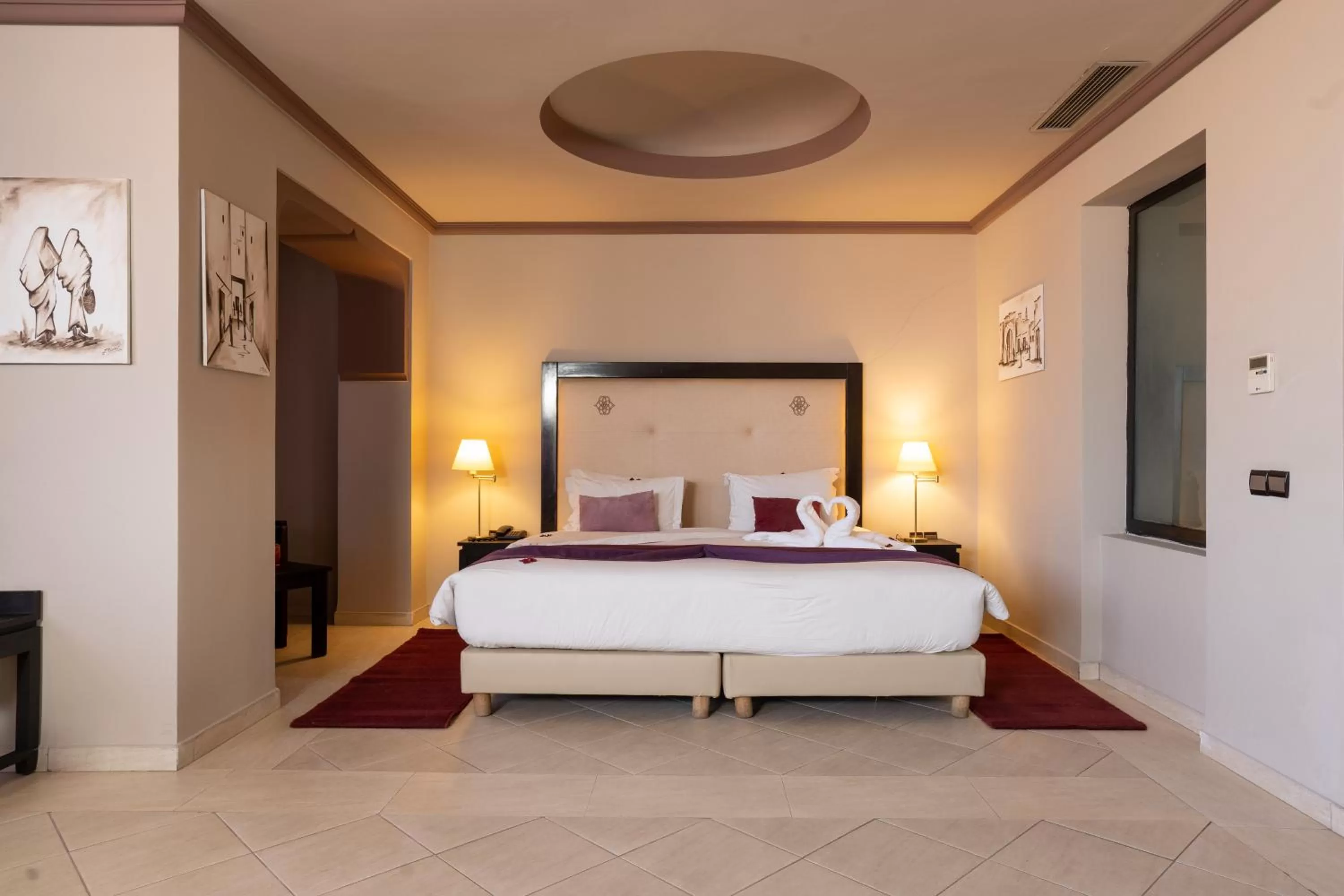 Bed in Blue Sea Le Printemps