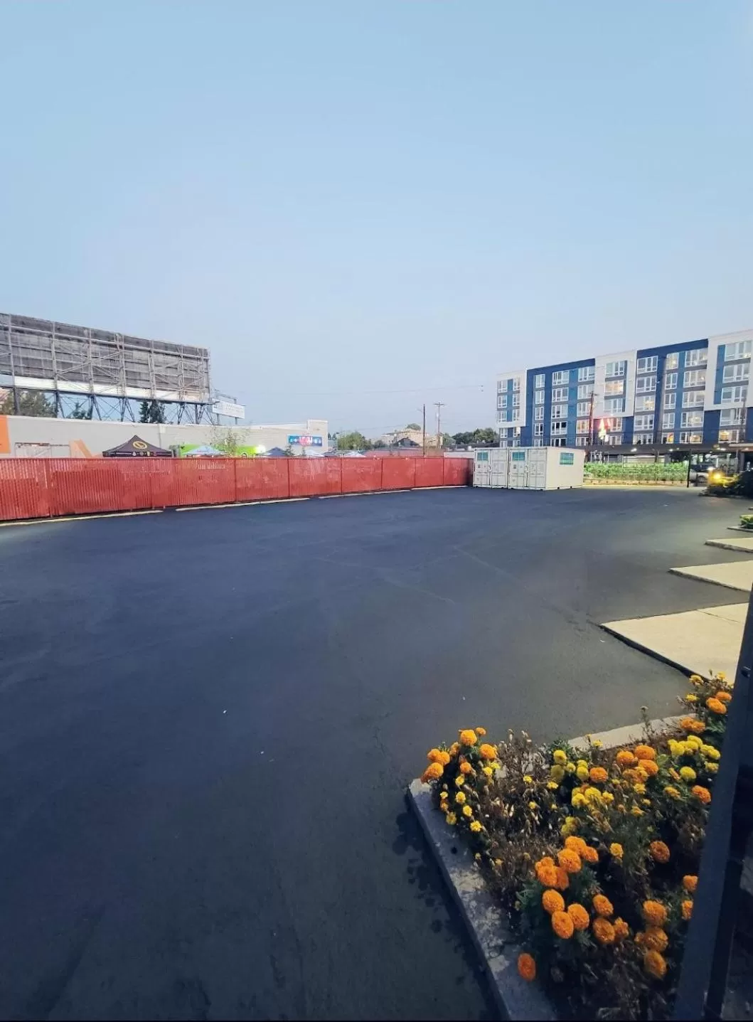 Parking in Executive Lodge