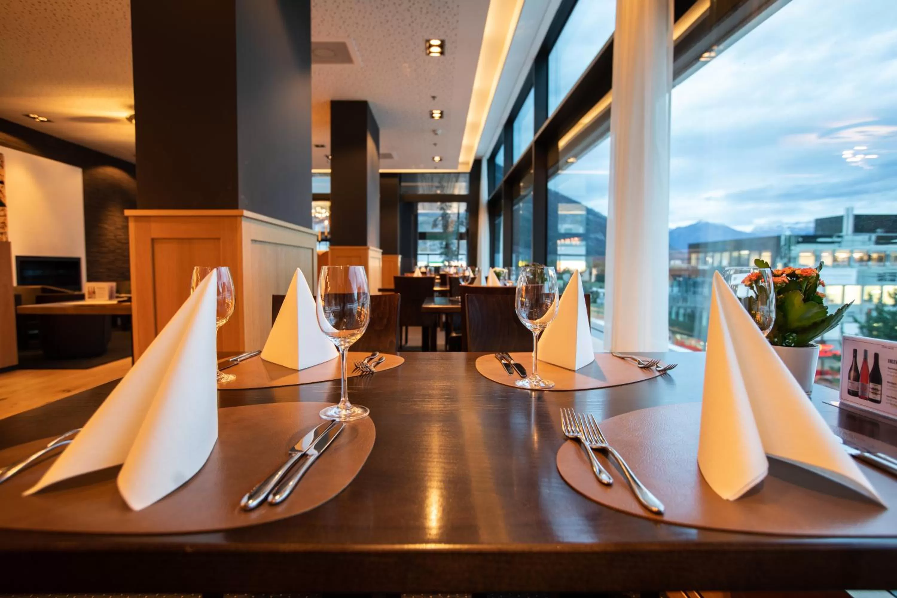 Restaurant/places to eat in Mercure Chur City West