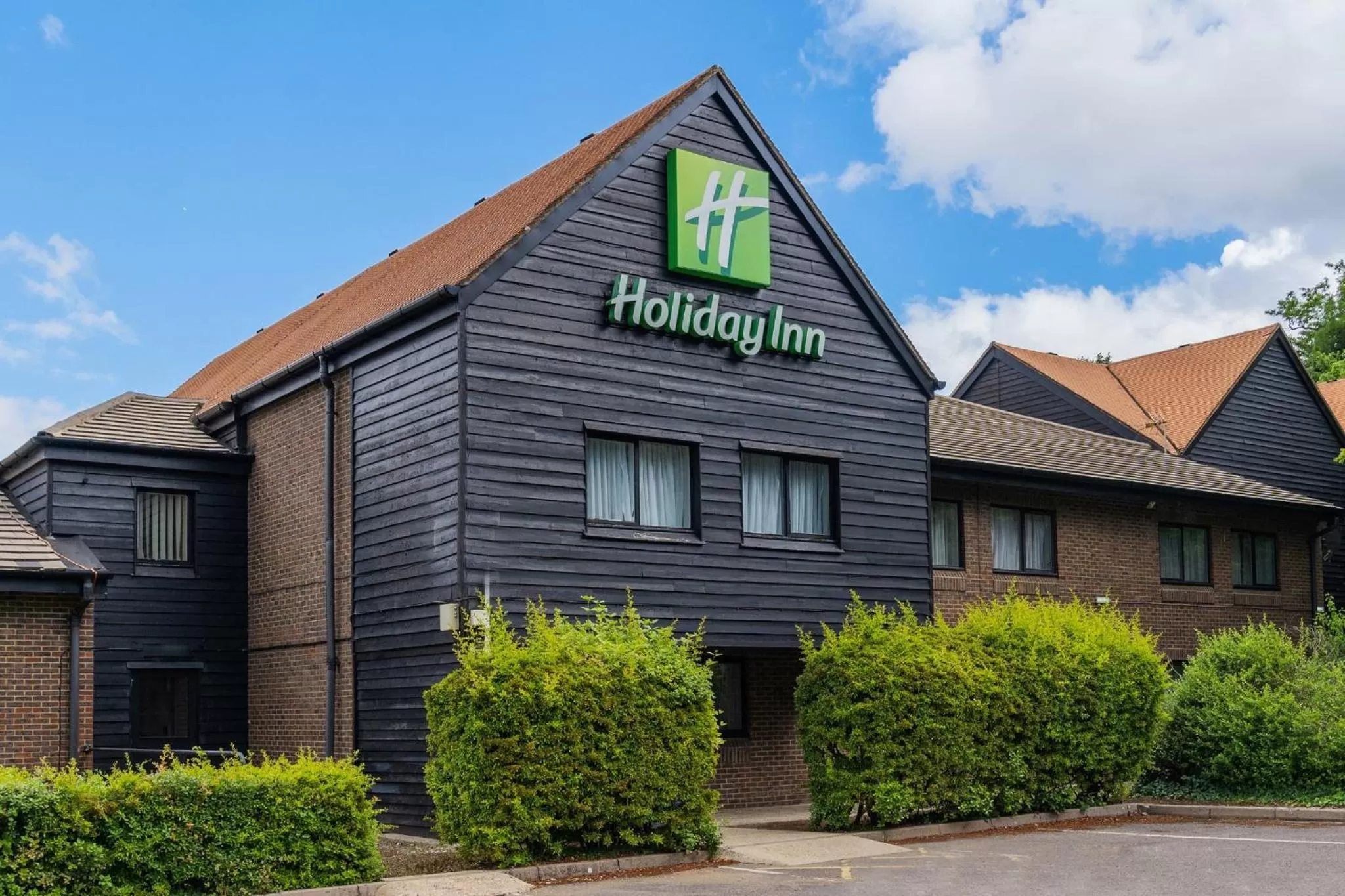 Property building in Holiday Inn Maidstone-Sevenoaks by IHG