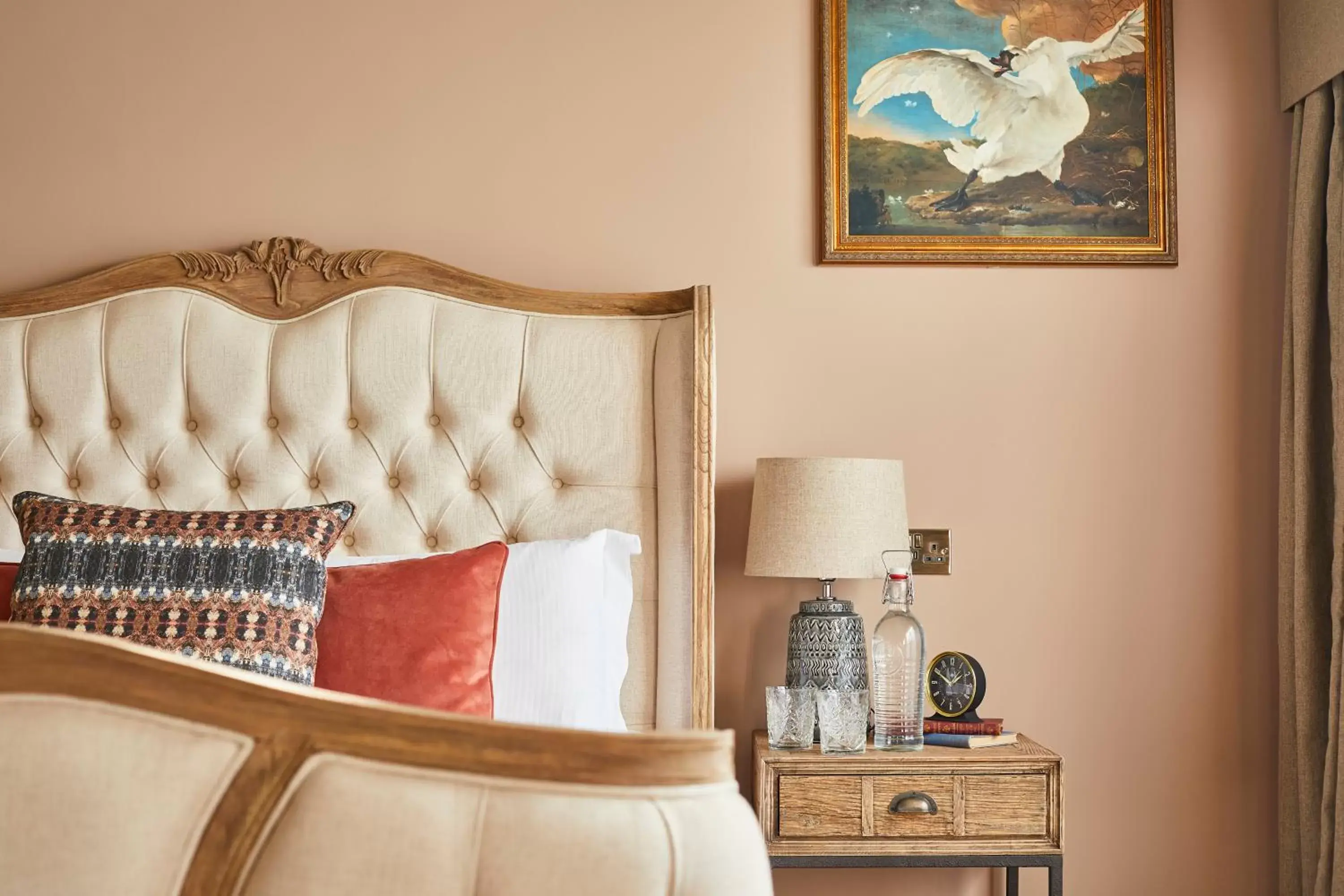 Superior King Room in The Swan Inn Superior King Room in The Swan Inn