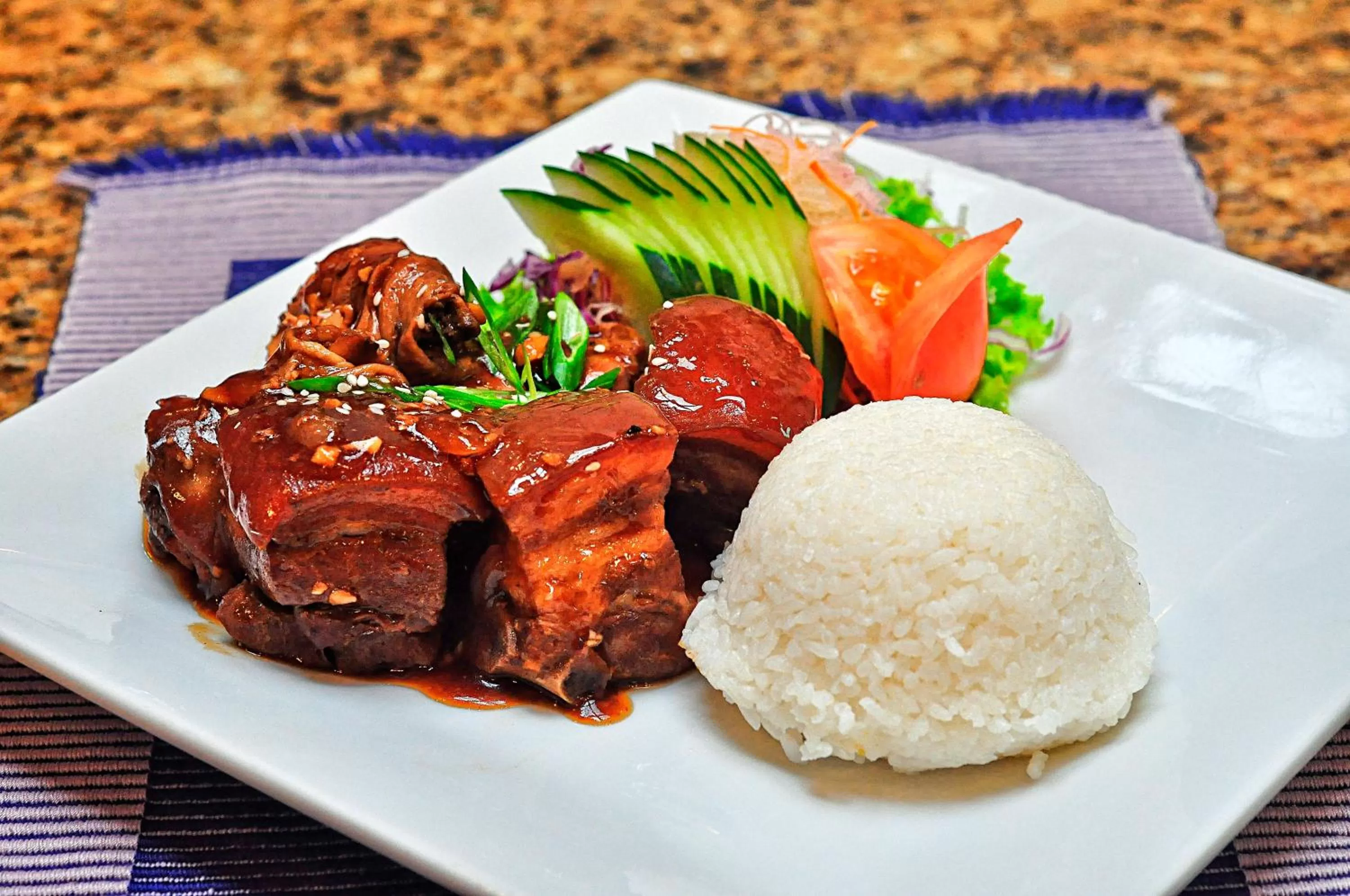 Food and drinks in Century Park Hotel