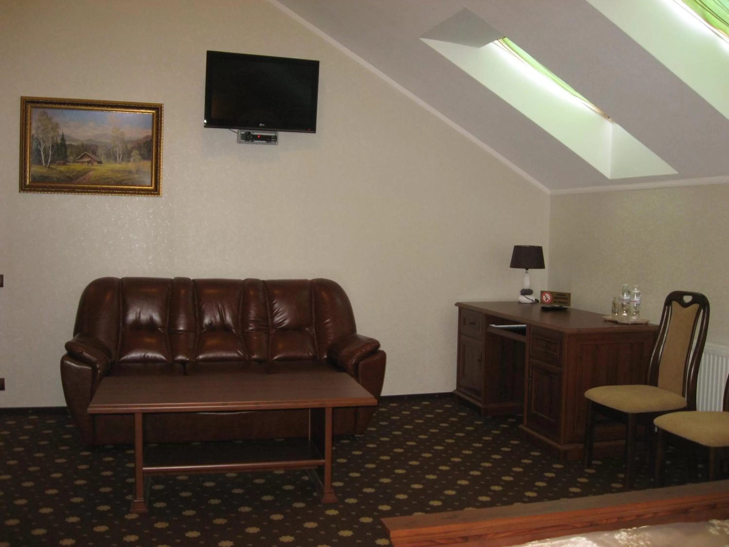 TV and multimedia, Seating Area in Shato Paradis Hotel