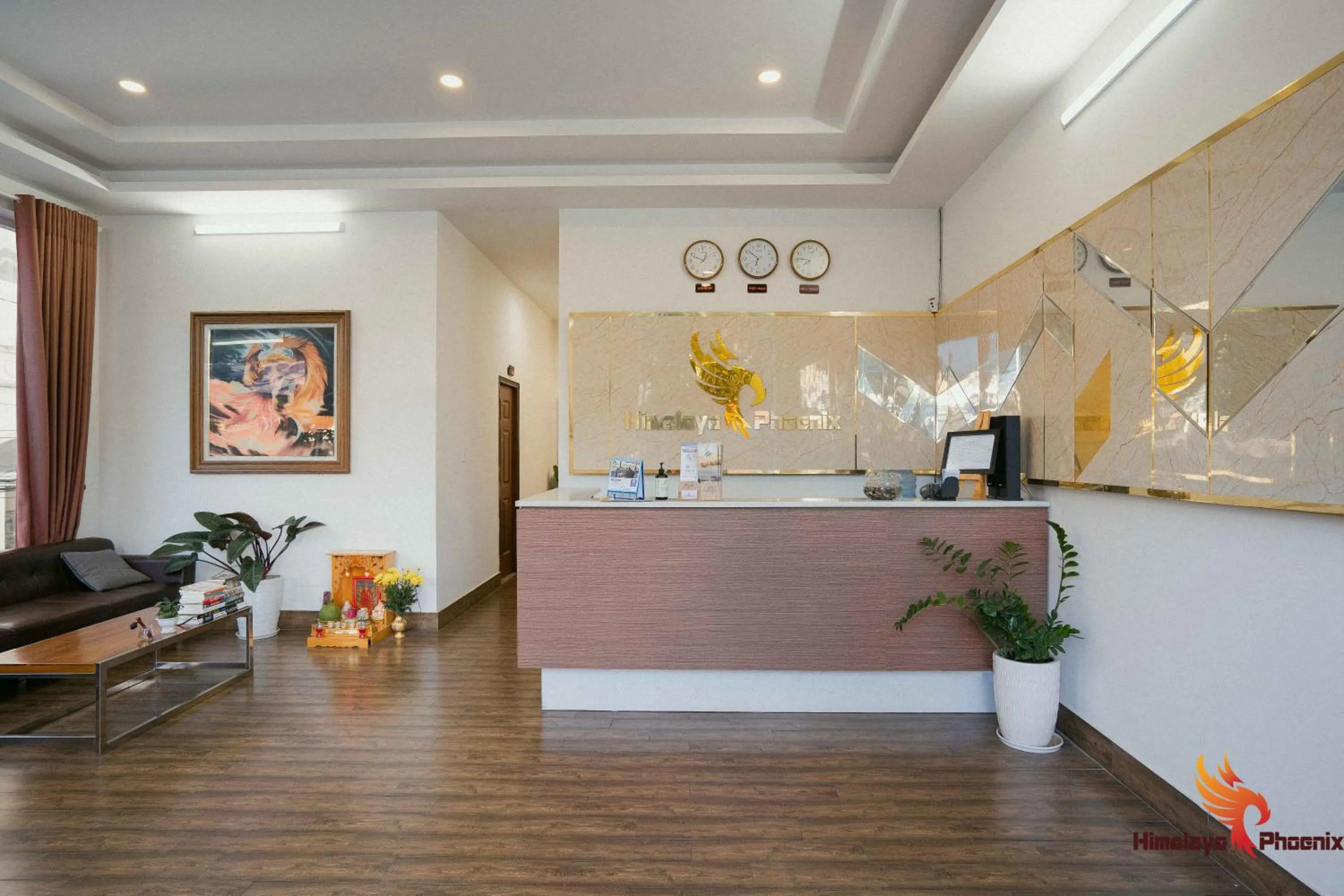 Restaurant/places to eat, Lobby/Reception in Himalaya Phoenix Hotel