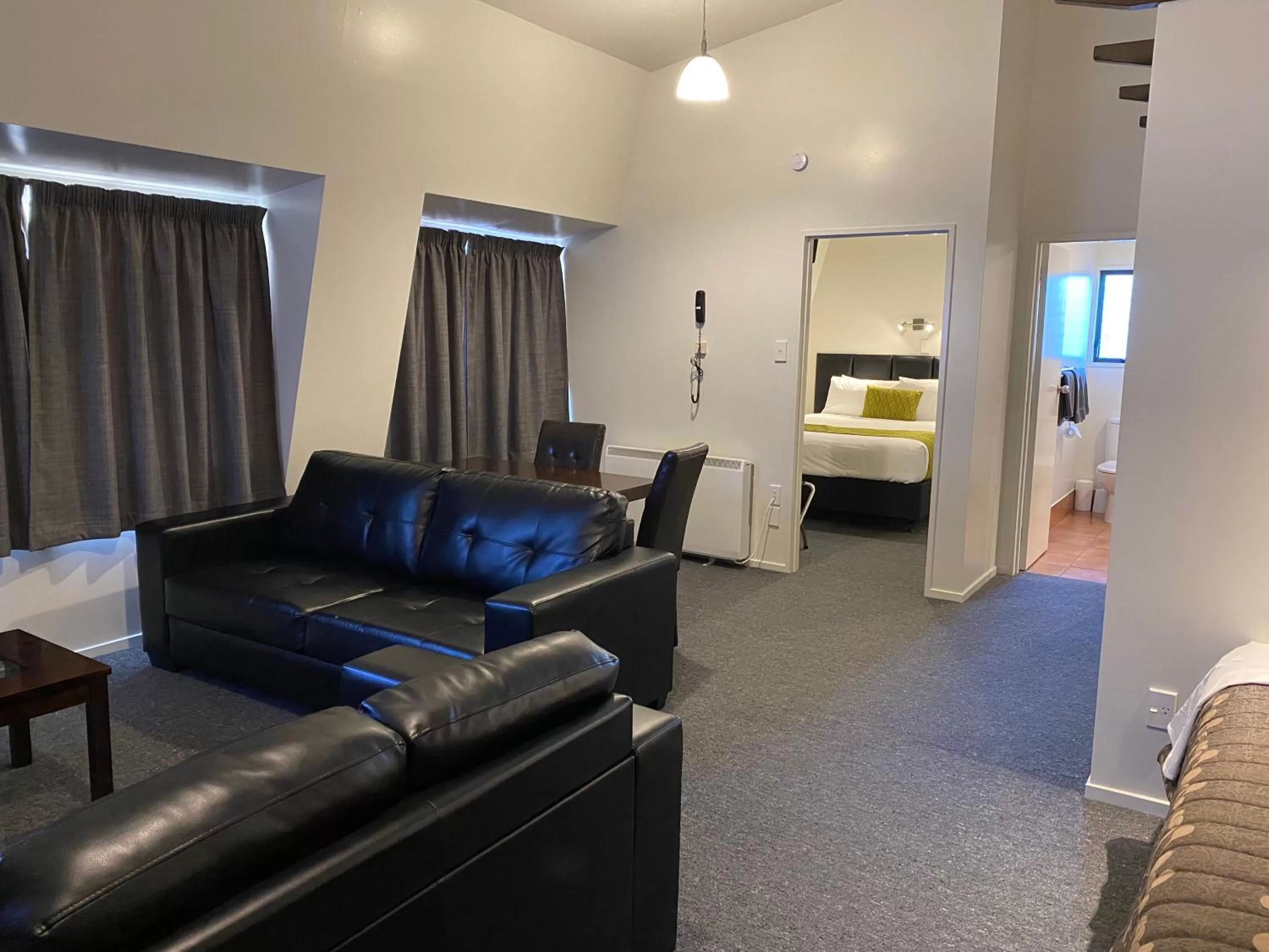 Townsman Motor Lodge