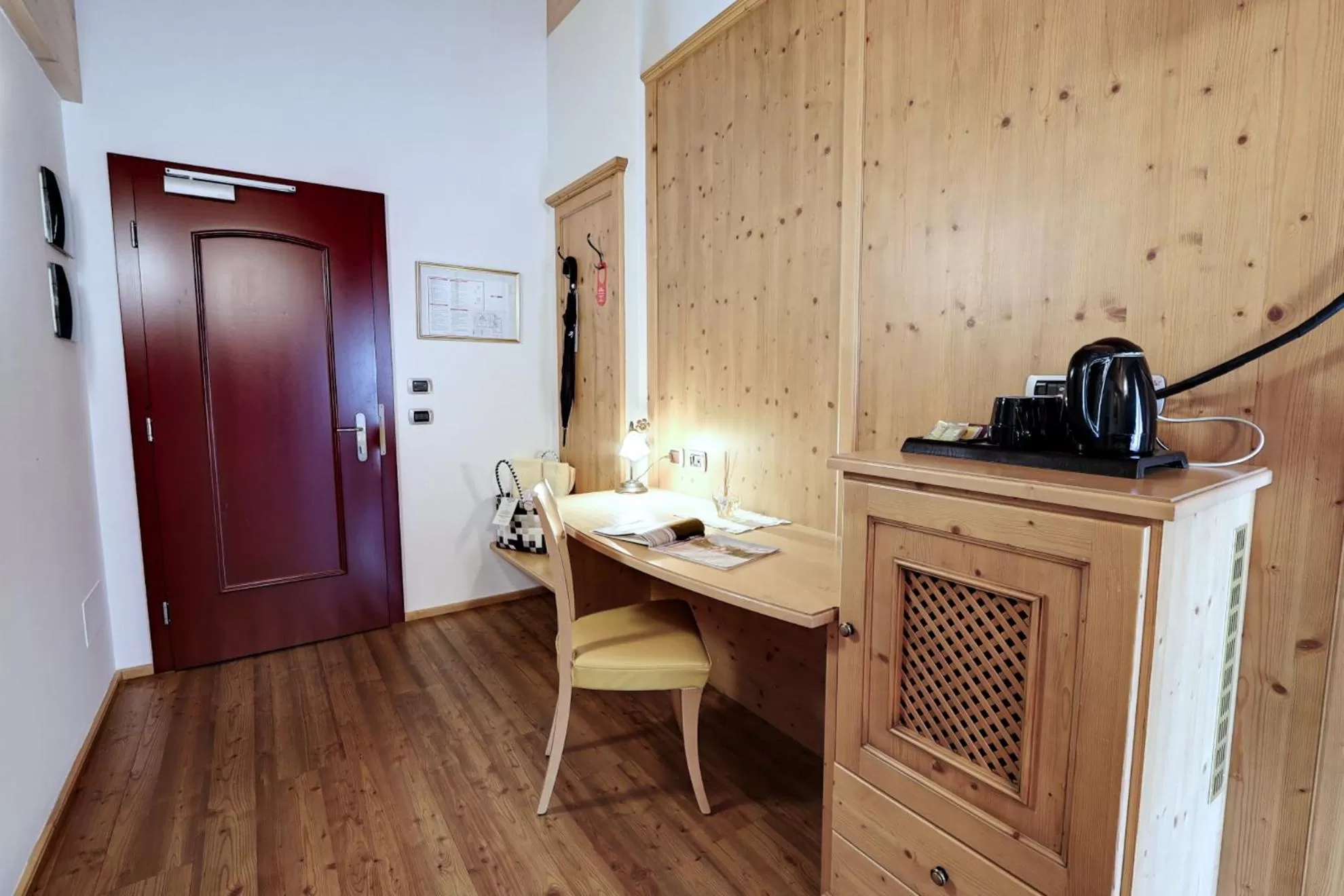 Coffee/tea facilities in Leading Relax Hotel Maria