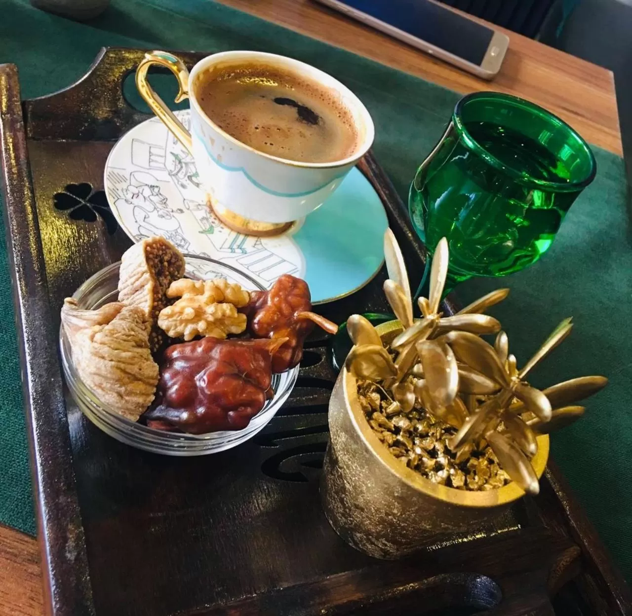 Food and drinks in Set Özer Hotel