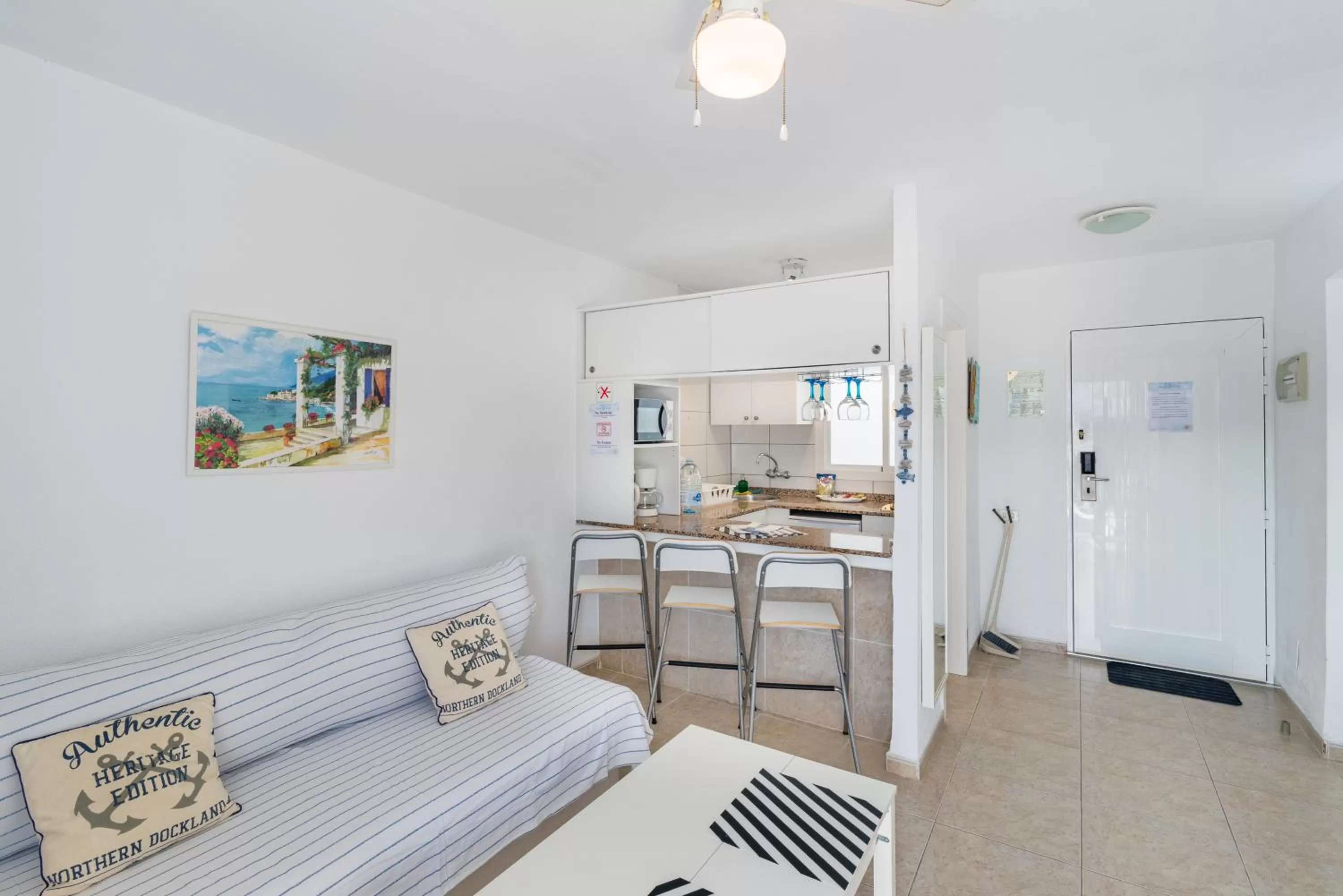 Apartment with Sea View in Calypso Oasis Apartments