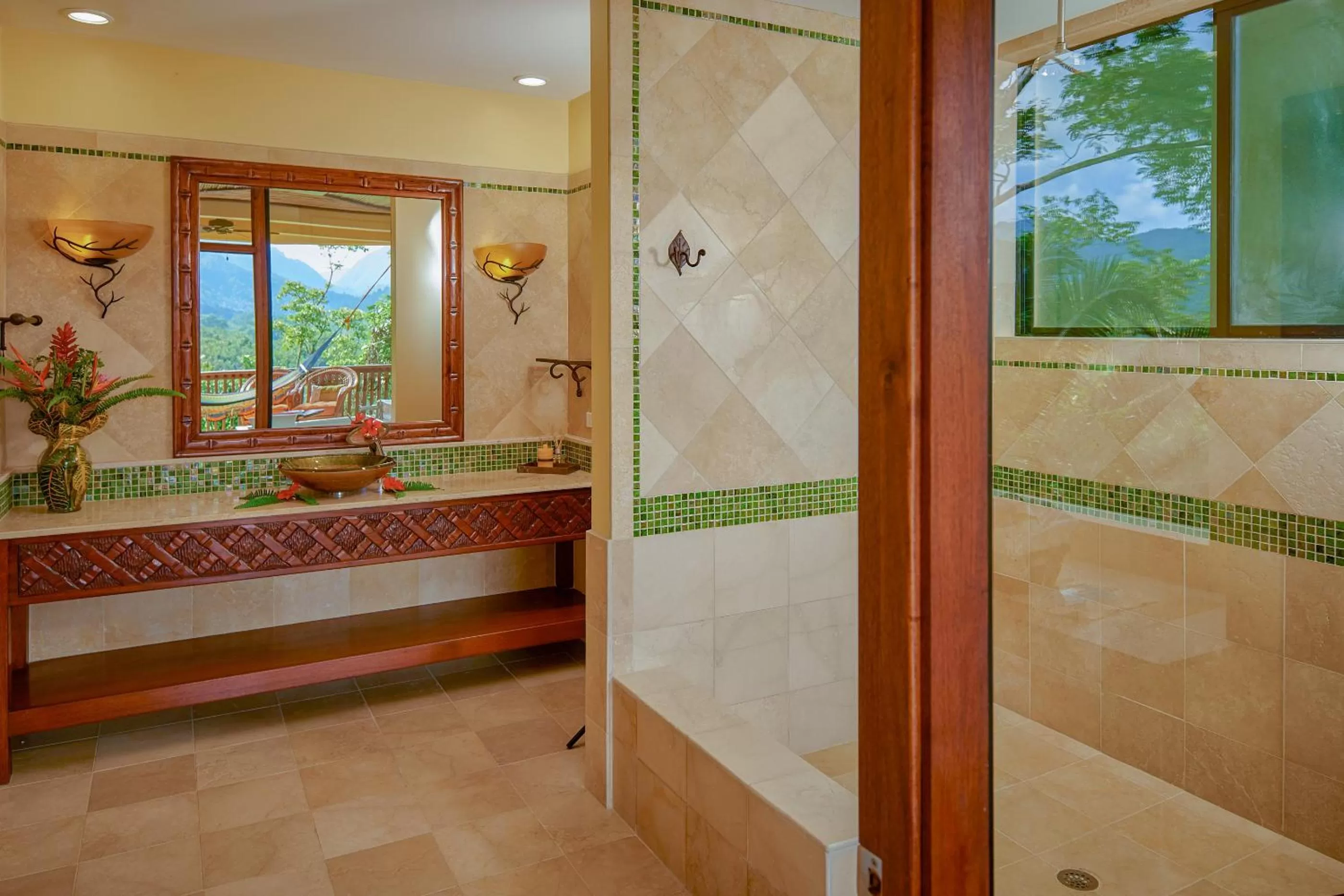 Shower in Sleeping Giant Rainforest Lodge