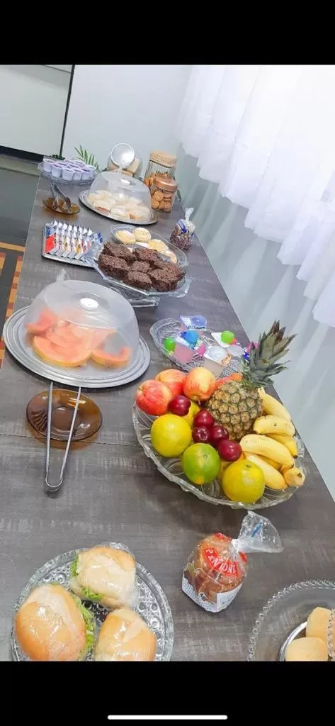 Buffet breakfast, Food in Hotel Central de Anápolis