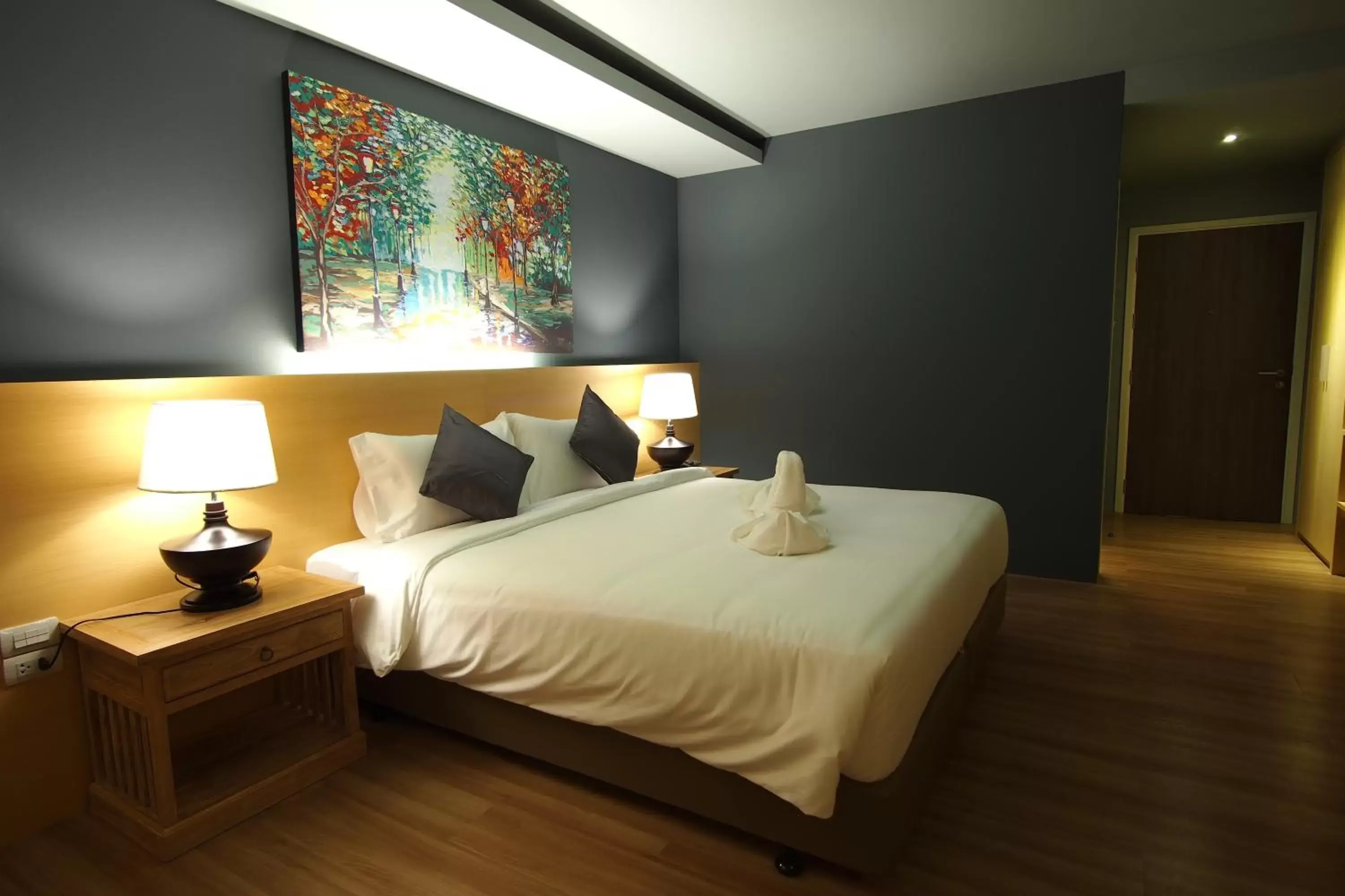 Deluxe King Room in Le Naview @Prasingh Deluxe King Room in Le Naview @Prasingh