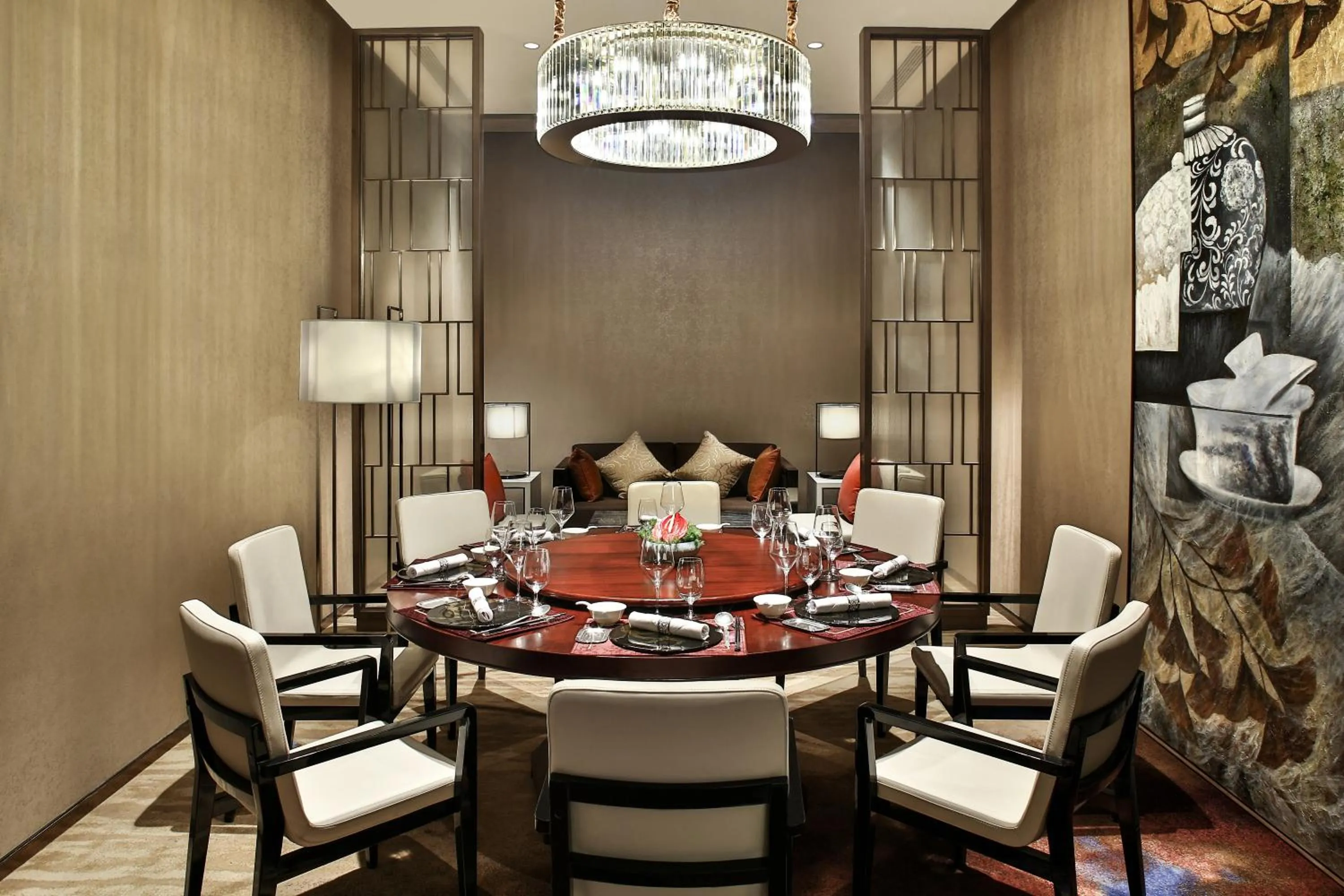 Restaurant/places to eat in Crowne Plaza Chengdu Wenjiang by IHG