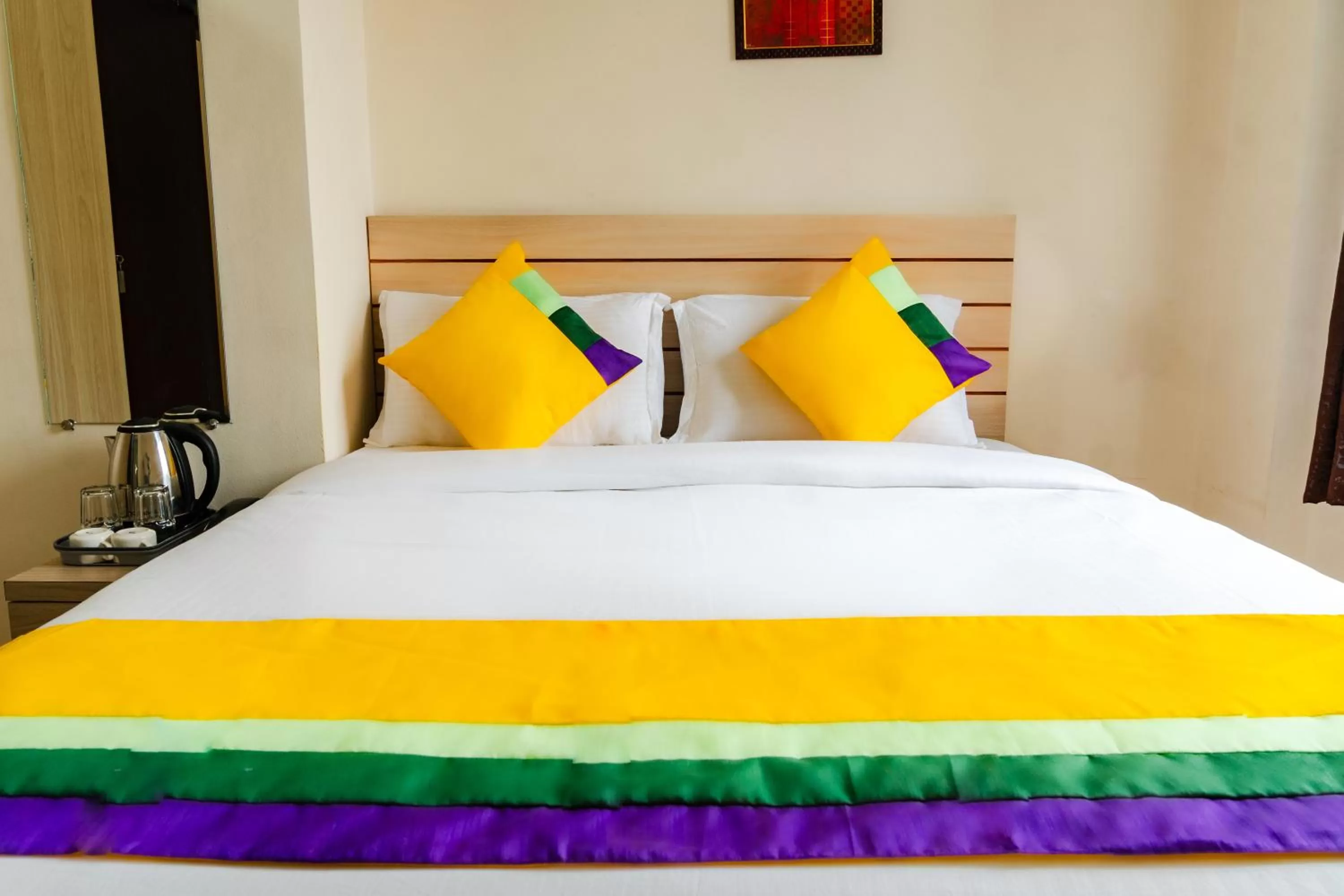 Bed in Itsy By Treebo - Opal Suites