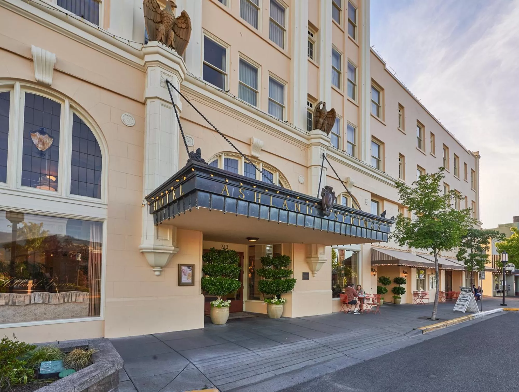 Property building in Ashland Springs Hotel