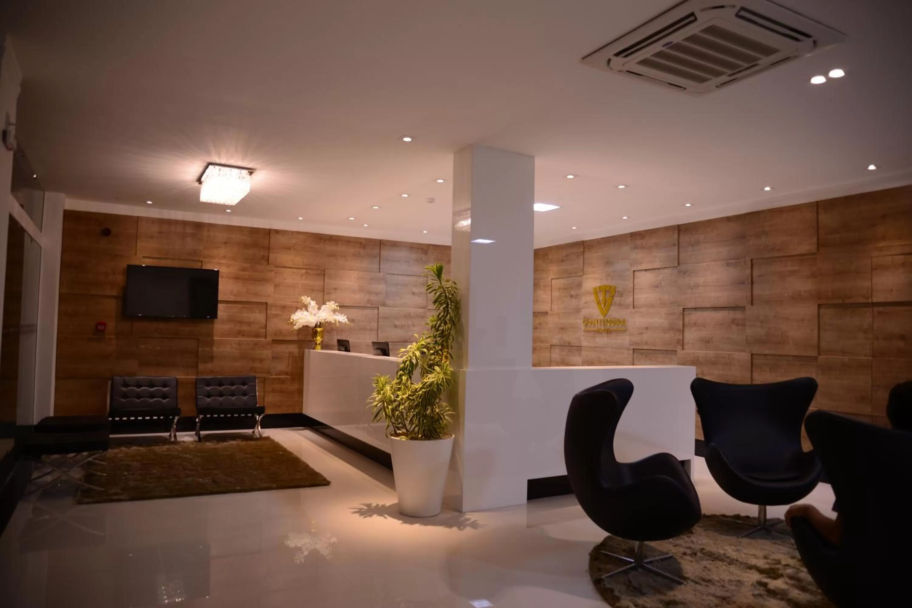 Lobby or reception, Lounge/Bar in Granterrara Hotel