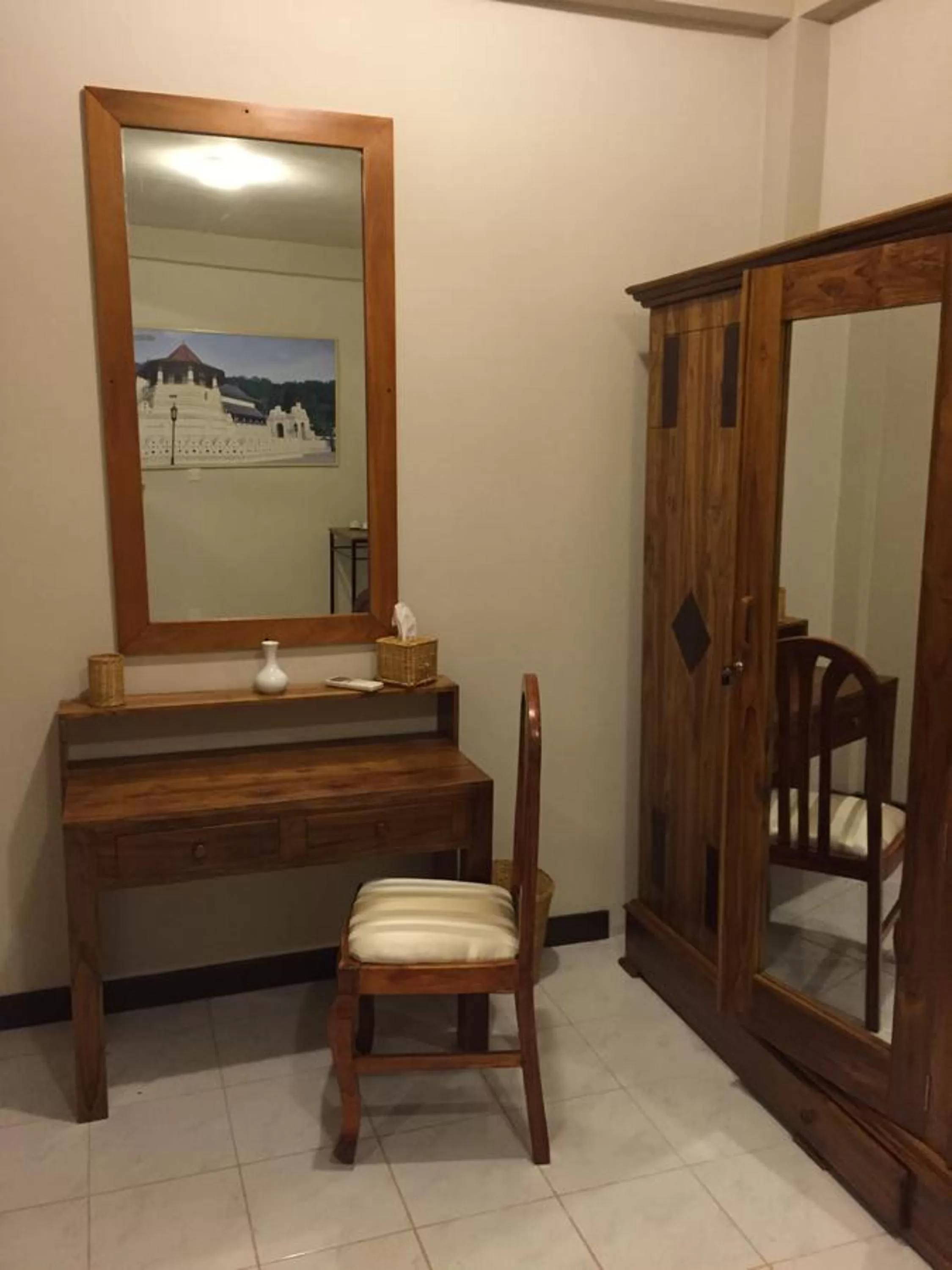 Decorative detail, Seating Area in Le leopard d 'argent