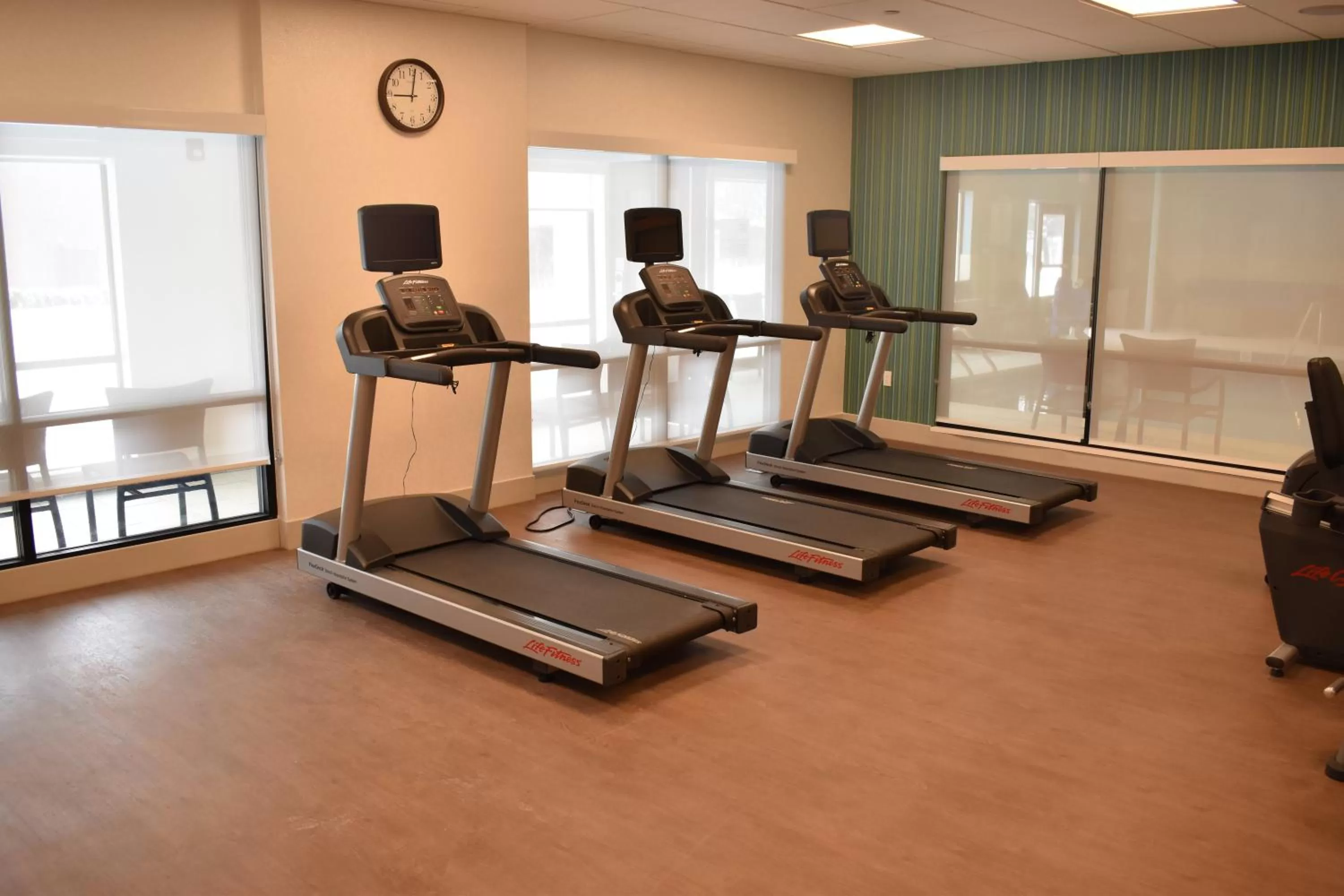 Fitness centre/facilities in Holiday Inn Express & Suites - Boston South - Randolph by IHG