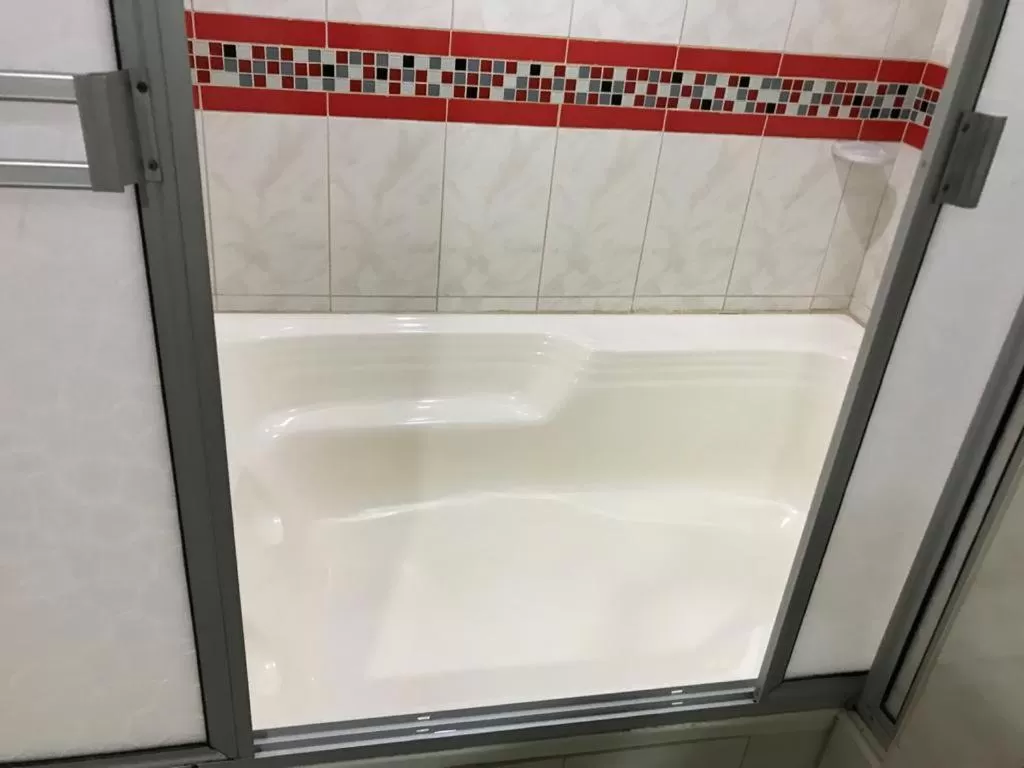 Bath, Bathroom in Hotel El Deportista